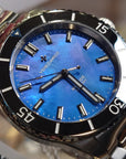 Venezianico Nereide Tungsteno 39 珍珠貝母自動錶鋼帶版 3121541C