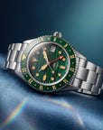 UNDONE Basecamp GMT Malachite Dial 孔雀石自動錶