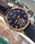 Le Tandy - 少見的偏心陀飛輪 Classic Tourbillon LE40436A02 黑面