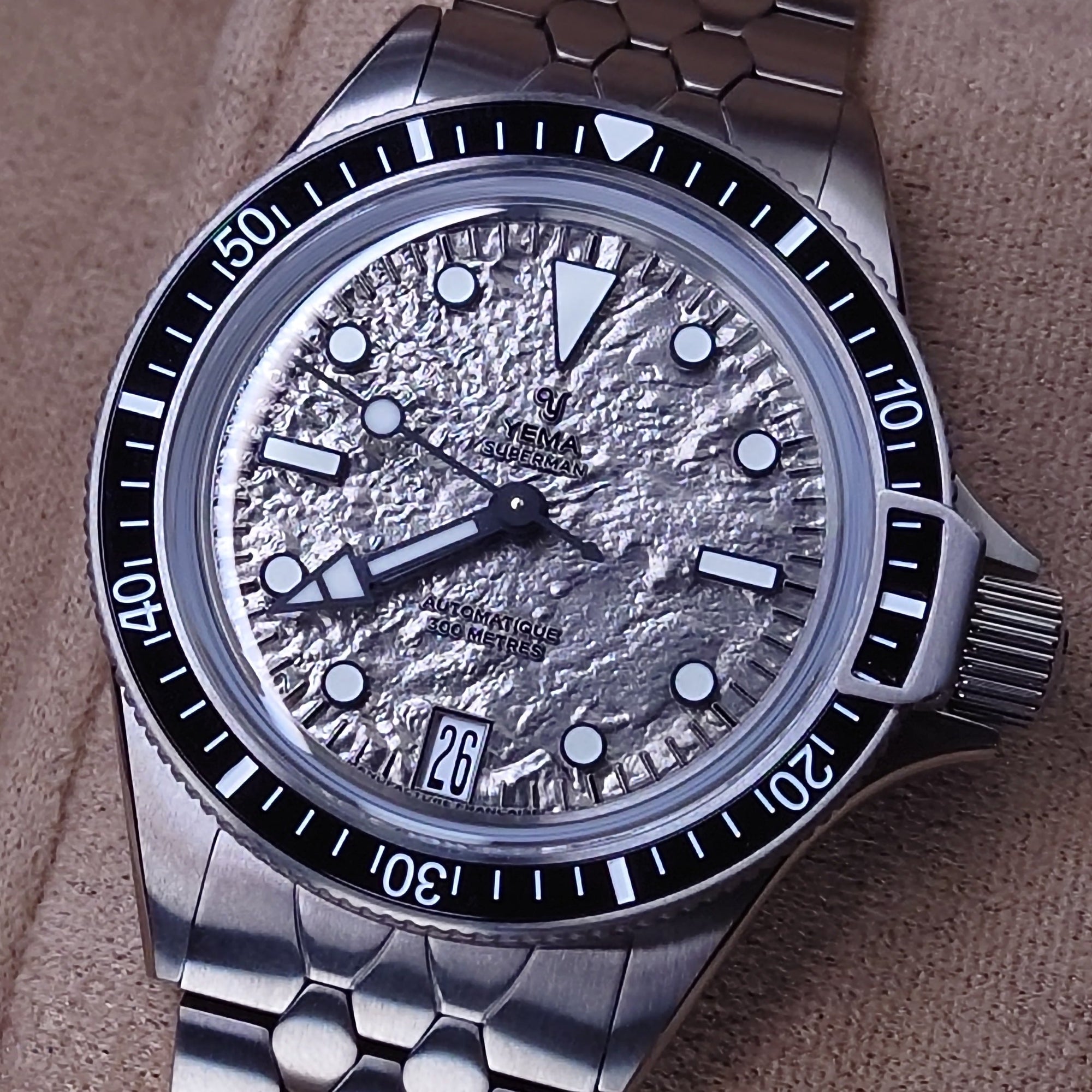 Yema 野馬錶 - Superman Titanium MoonTide CMM.11 - 12.26.11.66.TNL.MT