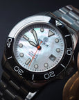 Deep Blue PRO DIVER 200 Mother-of-Pearl Dial 42.5MM Dive Watch