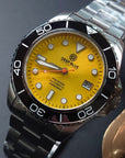 Deep Blue PRO DIVER 200 YELLOW DIAL 42.5MM AUTOMATIC BRACELET DIVE WATCH