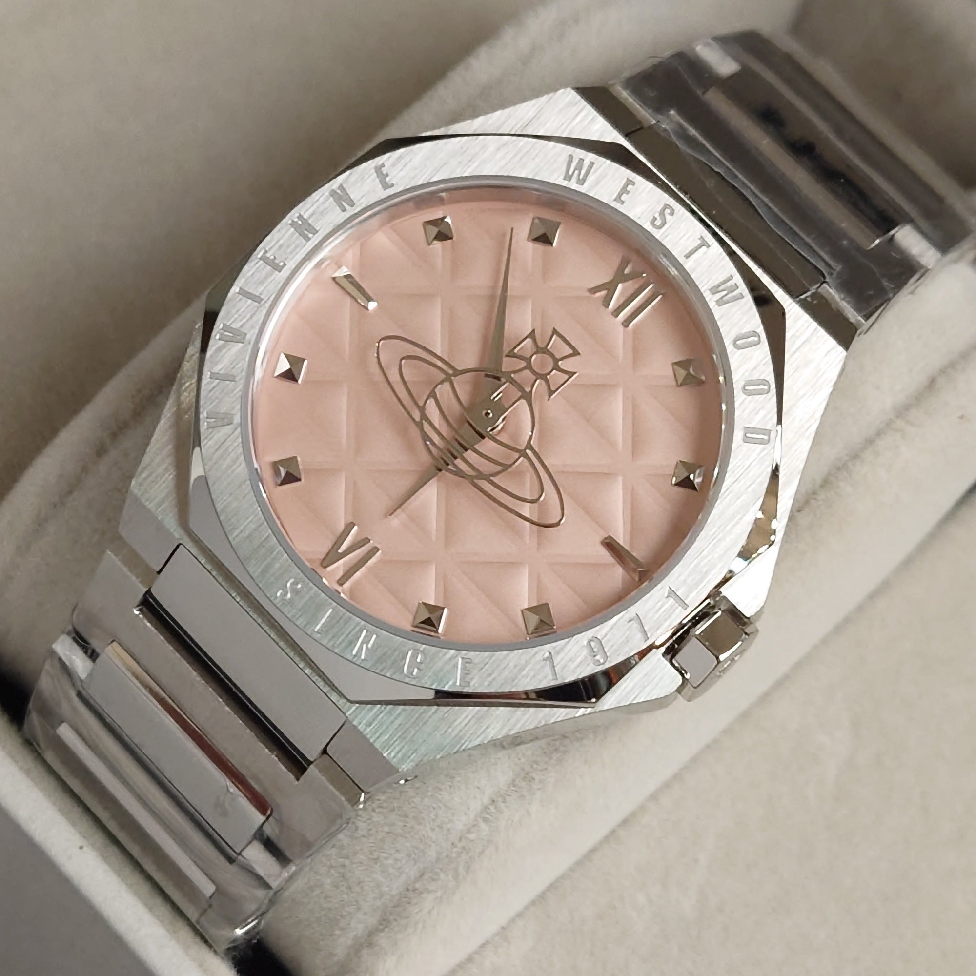 Vivienne Westwood Aldgate Watch - VV344PPKSL