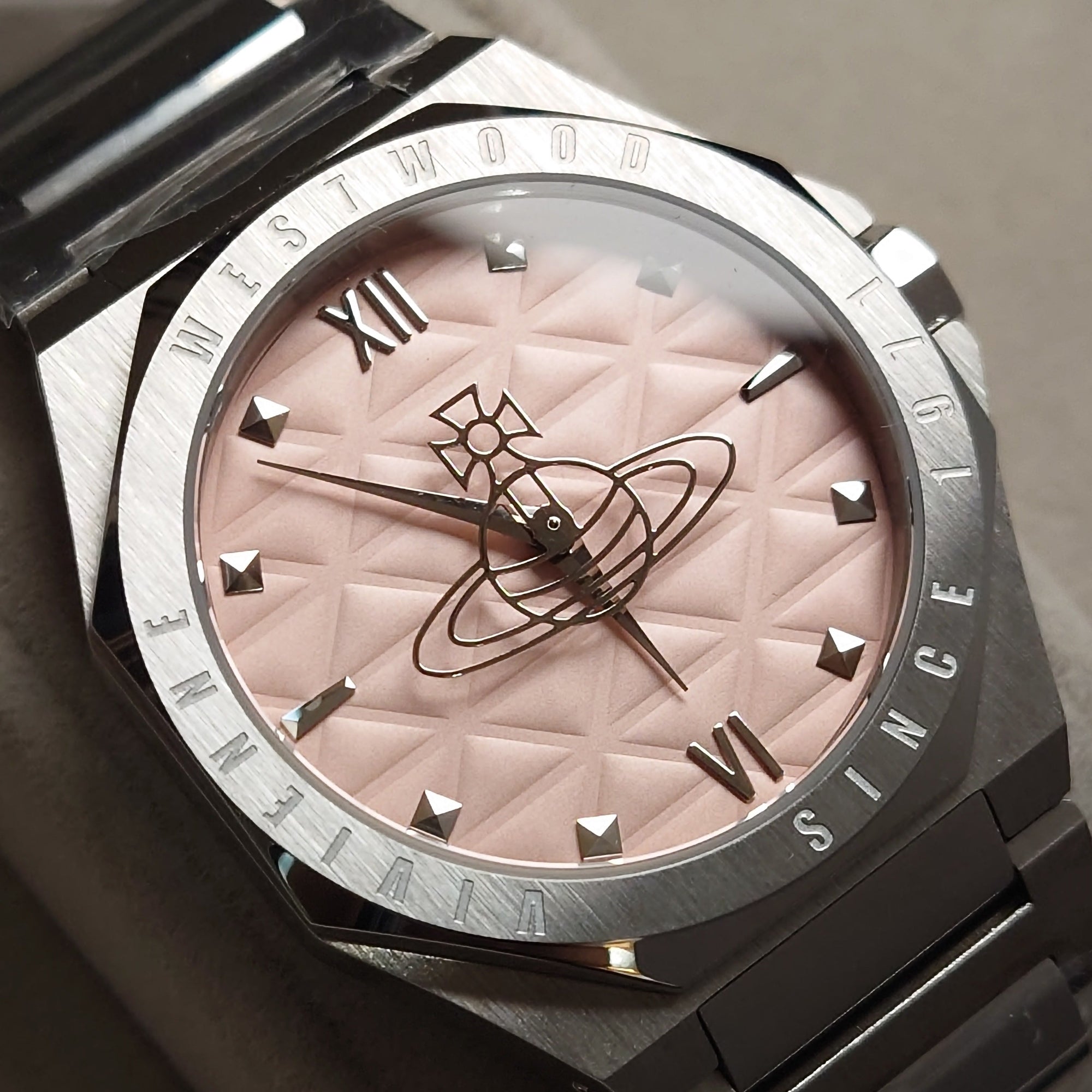 Vivienne Westwood Aldgate Watch - VV344PPKSL