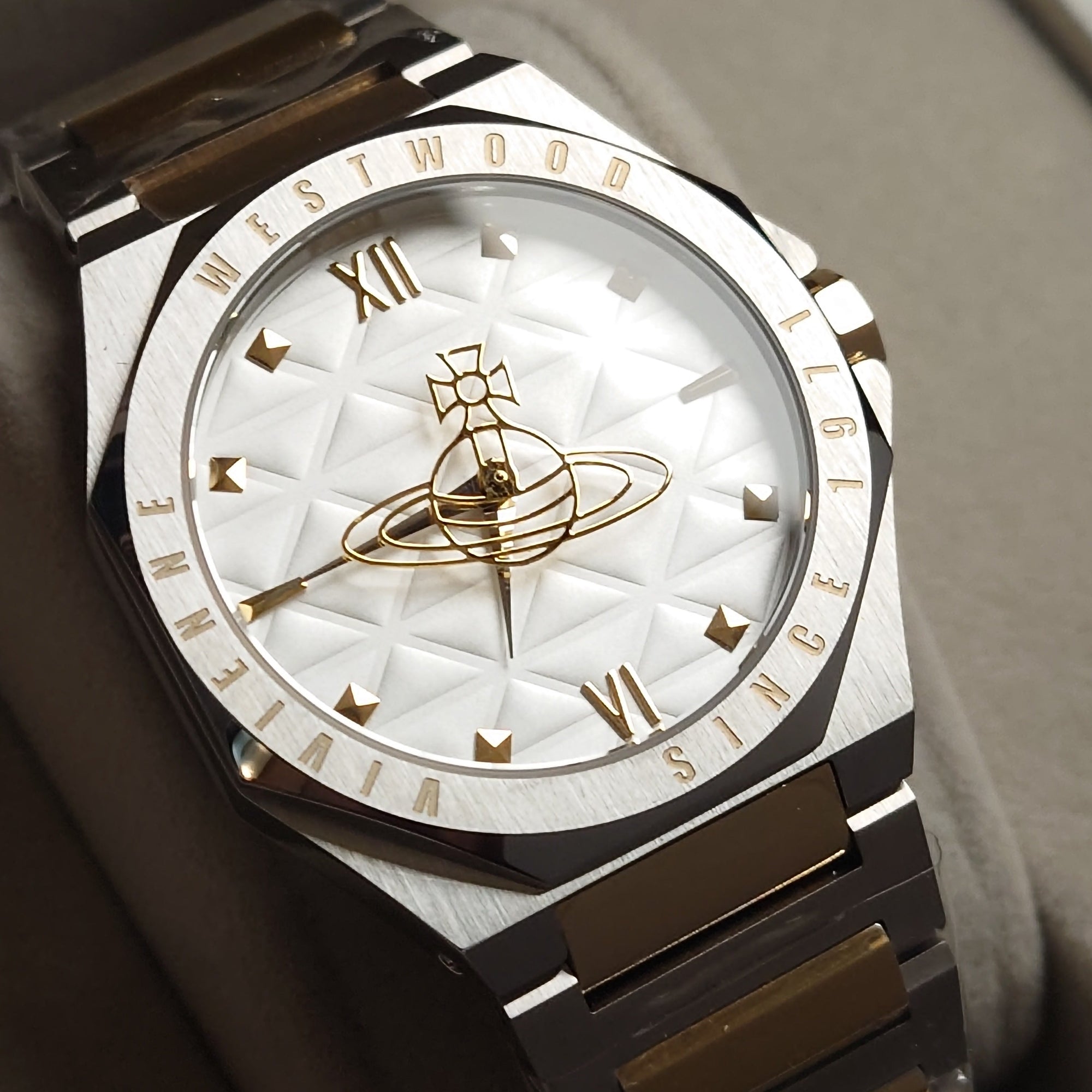 Vivienne Westwood Aldgate Watch - VV344SWSG