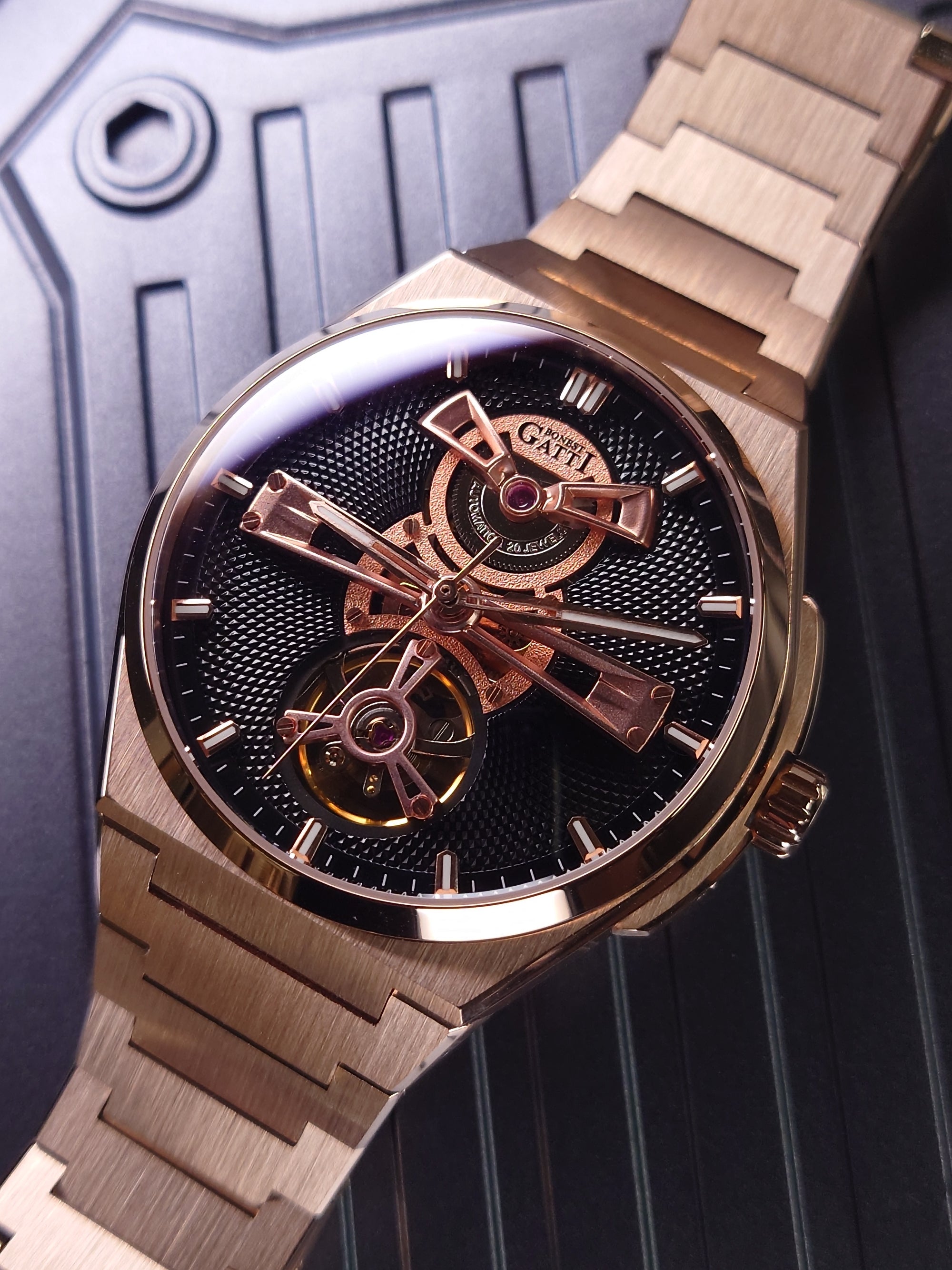 Bonest Gatti Hollow-Out Dial Integrated Strap Automatic Watch - BG8014-S3