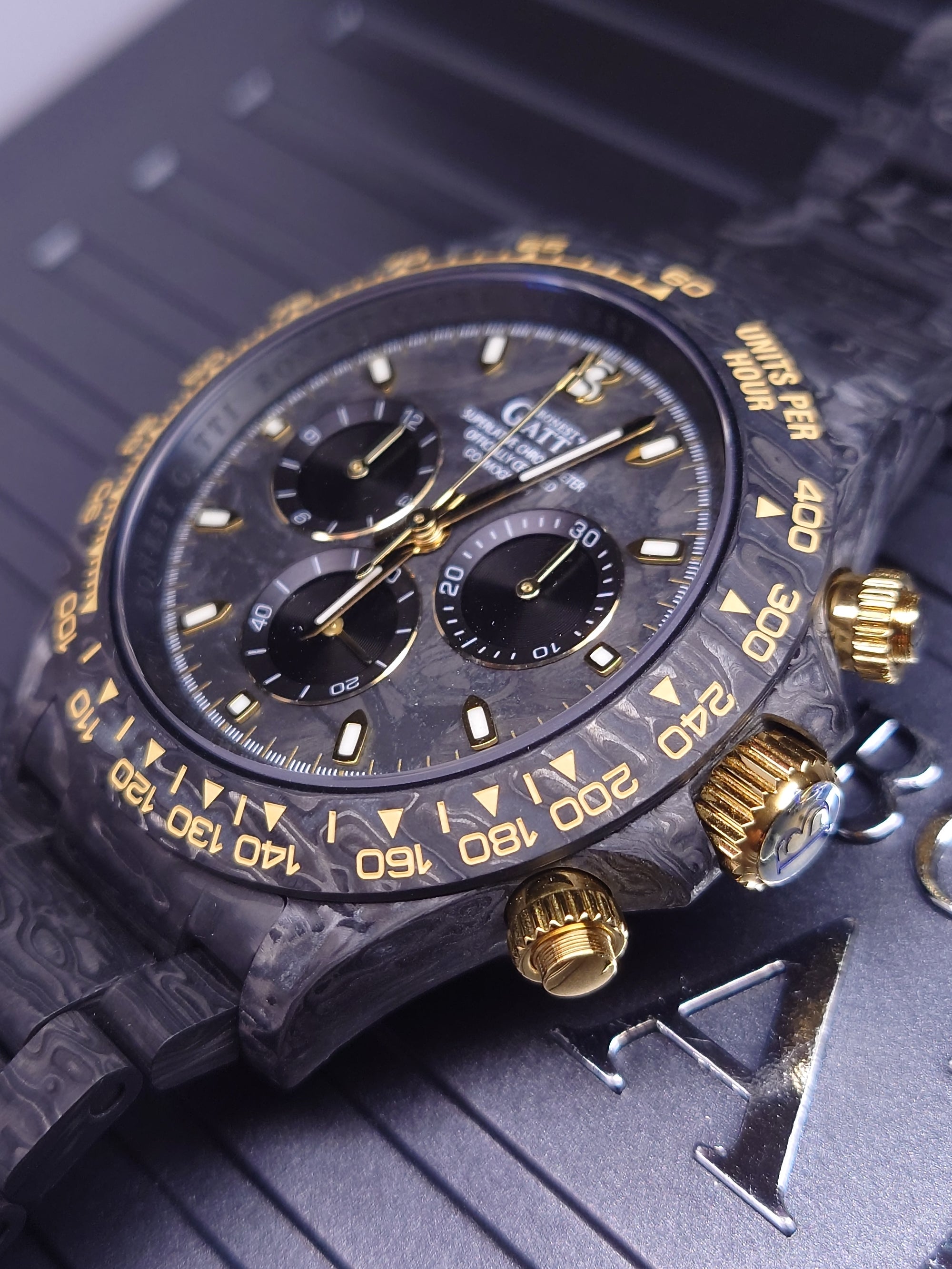 Bonest Gatti 現貨發售 地通拿款全新夜光碳纖機械計時錶 BG9012-C2