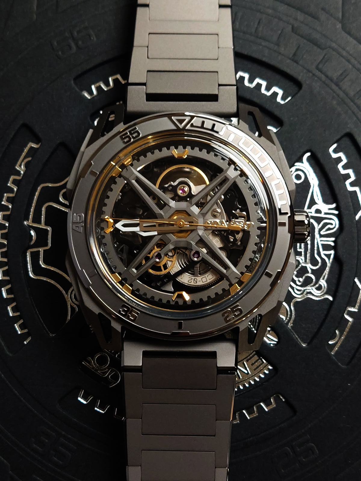Ciga Design Falcon Automatic Watch - Z039-GG01-1G carbon