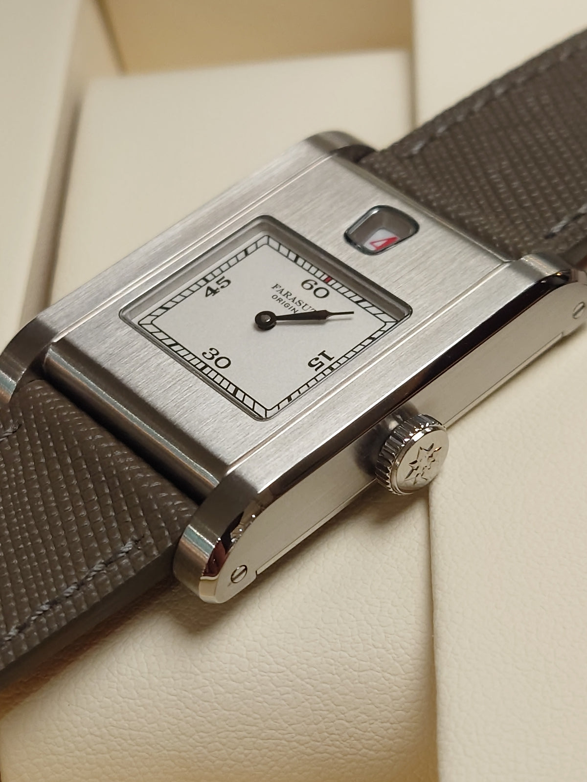 Farasute Jumping Hour Hand Winding - 2305B WH