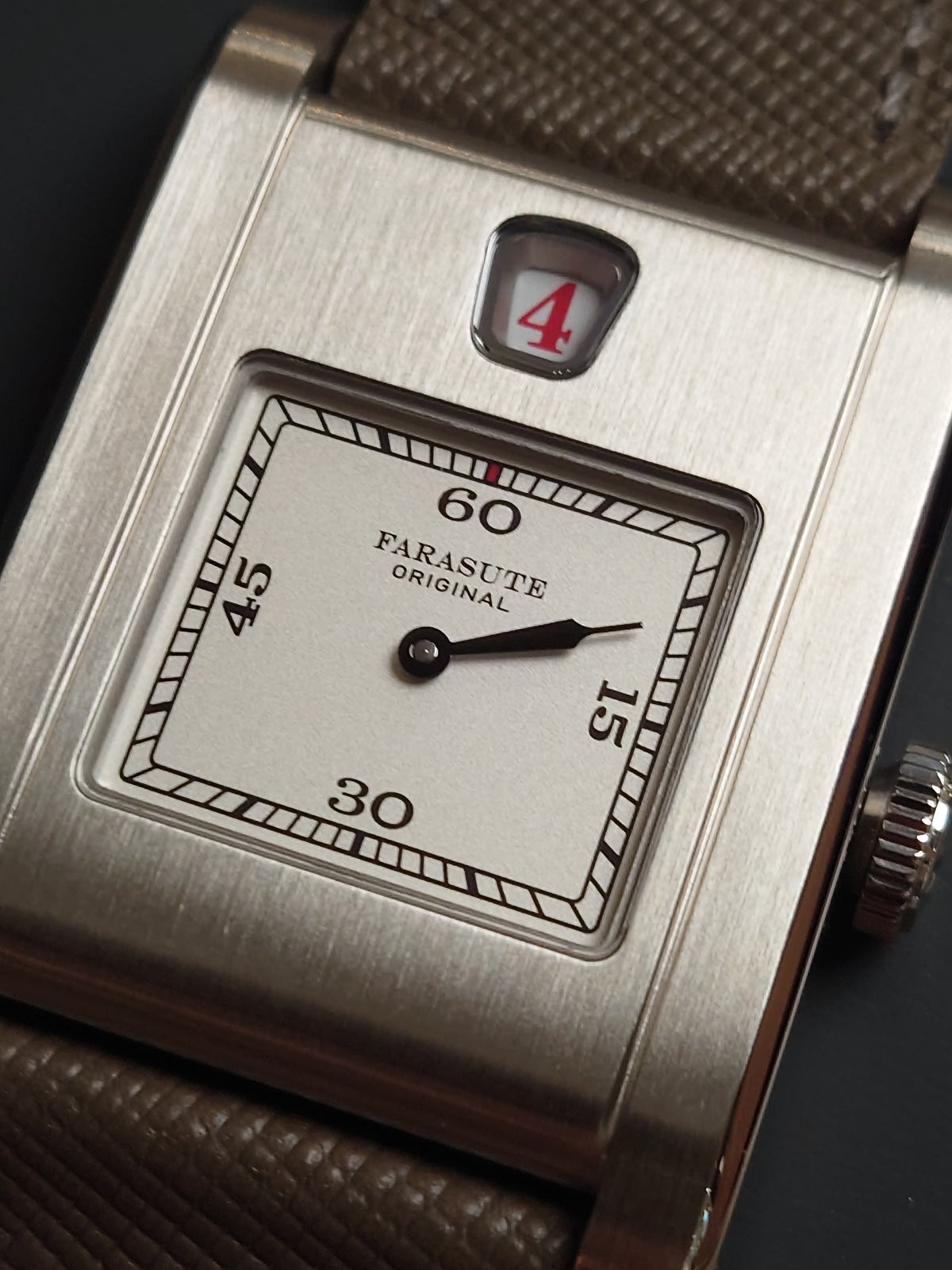 Farasute Jumping Hour Hand Winding - 2305B WH