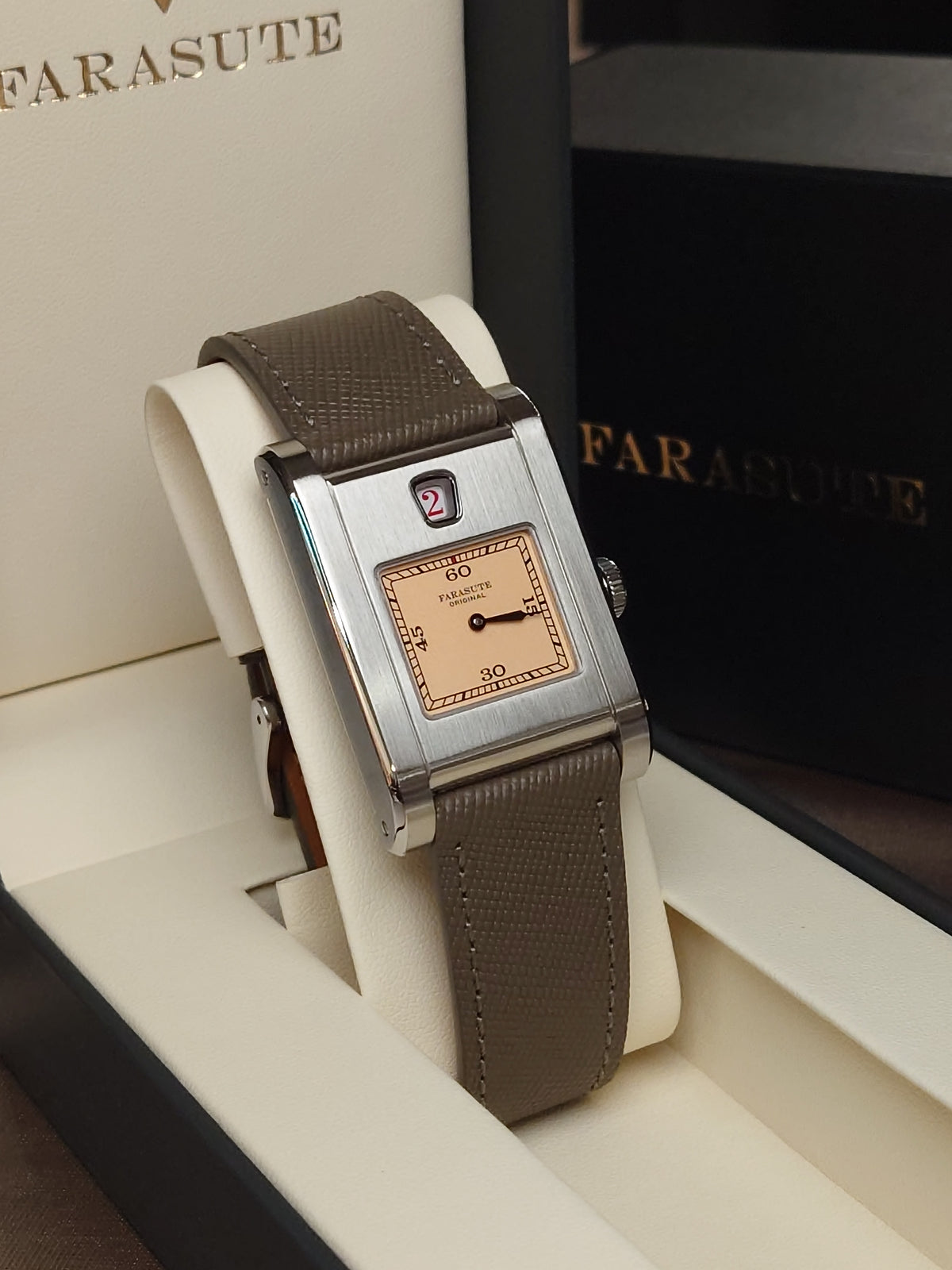 Farasute Jumping Hour Hand Winding - 2305B salmon