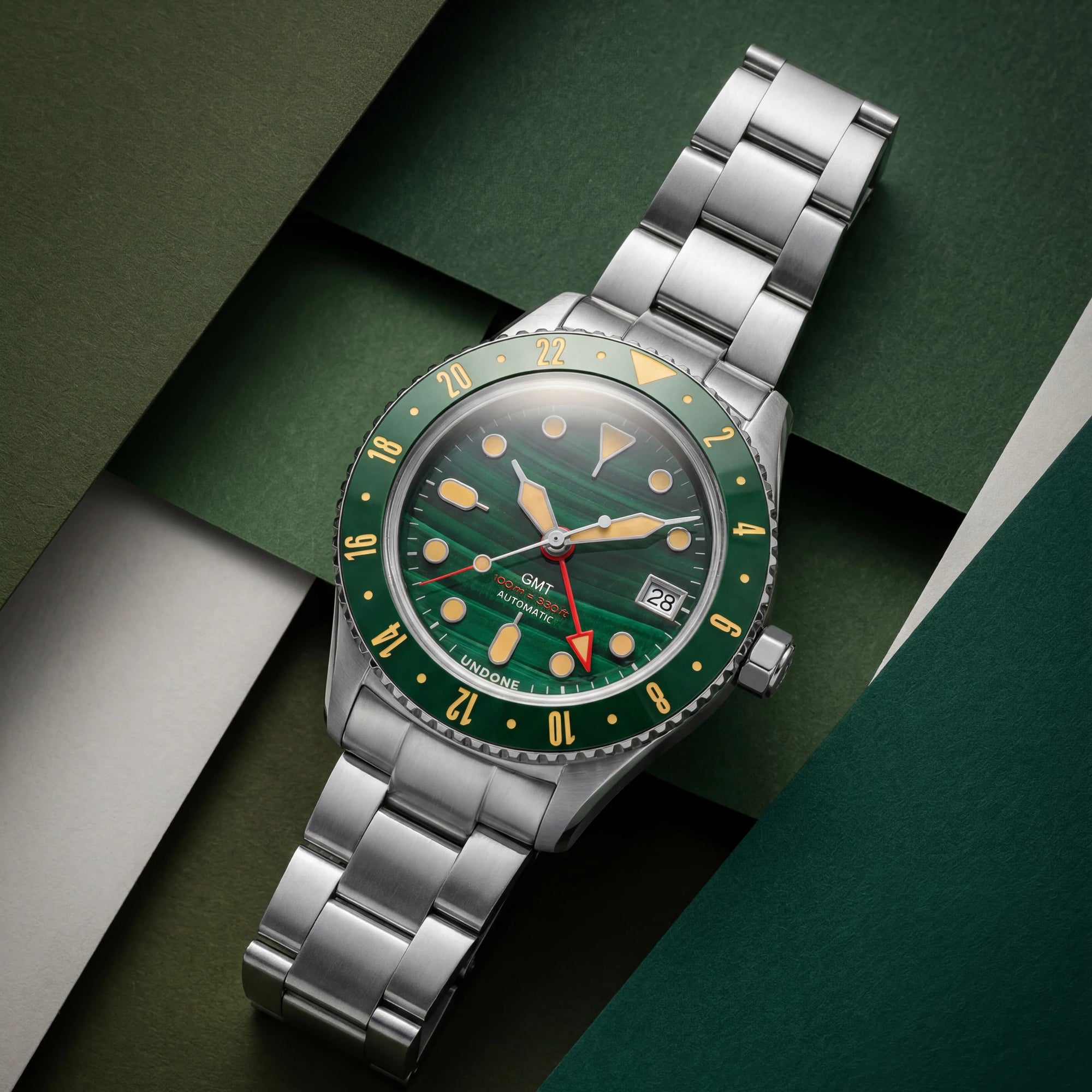 UNDONE Basecamp GMT Malachite Dial 孔雀石自動錶