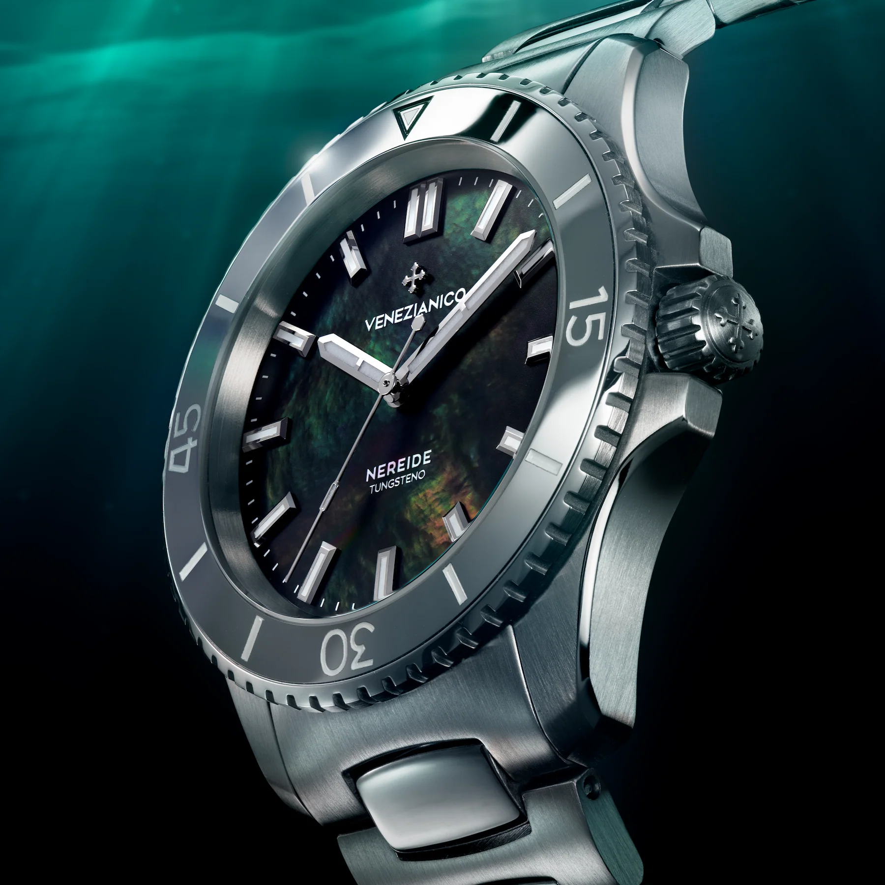 Venezianico Nereide Tungsteno 39 珍珠貝母自動錶 鋼帶版 3121540C