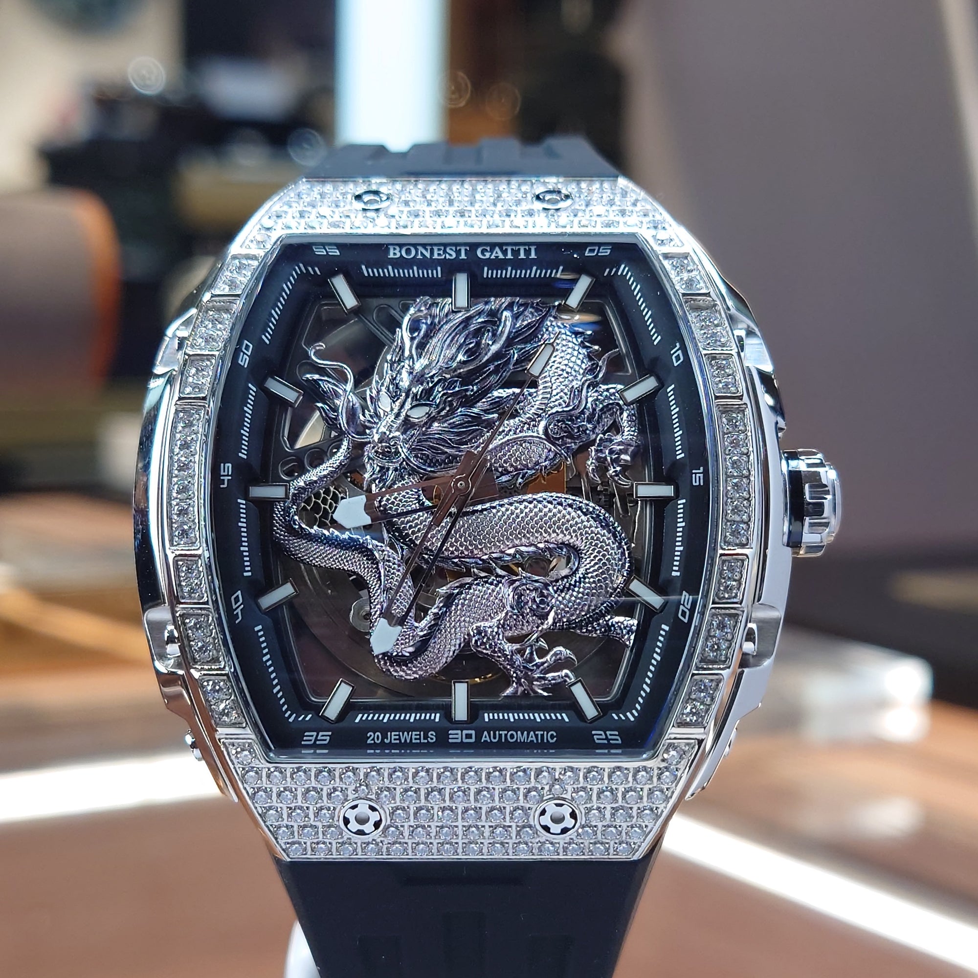 Bonest Gatti 現貨發售龍雕刻水晶自動錶 銀色 BG5605-A1 膠帶