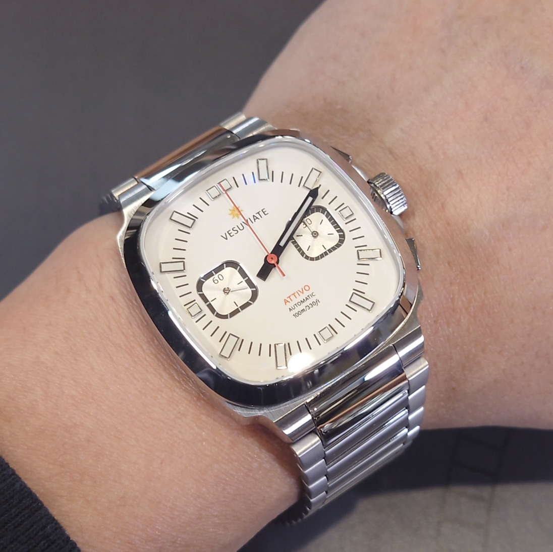 #手錶, #腕錶, #手錶店, #鐘錶店, #香港手錶, #香港腕錶, #香港鐘錶, #買手錶香港, #手錶網店, #網上買手錶, #手錶專門店, #鐘錶專門店, #名牌手錶, #品牌手錶, #小眾手錶品牌, #時尚手錶, #潮流手錶, #平價手錶, #高級手錶, #精品手錶, #男裝手錶, #女裝手錶, #情侶手錶, #對錶, #學生手錶, #商務手錶, #休閒手錶, #防水手錶, #自動機械錶, #機械錶, #石英錶, #電子錶, #數碼手錶, #智能手錶, #復古手錶, #懷舊手錶, #經典手錶, #聯名手錶, #限量版手錶, #潛水錶, #潛水手錶, #軍錶, #戶外手錶, #運動手錶, #GMT手錶, #計時碼錶, #日曆手錶, #皮帶手錶, #鋼帶手錶, #尼龍錶帶, #橡膠錶帶, #錶帶配件, #手錶配件, #錶帶更換, #手錶電池更換, #專業鐘錶服務, #正品手錶, #原裝手錶, #手錶推薦, #手錶推介, #邊度買手錶, #香港邊度買手錶, #手錶優惠, #手錶折扣, #手錶特價, #手錶現貨, #即日發貨手錶, #香港手錶速遞, #WatchHK, #AgelocerWatch, #Aq