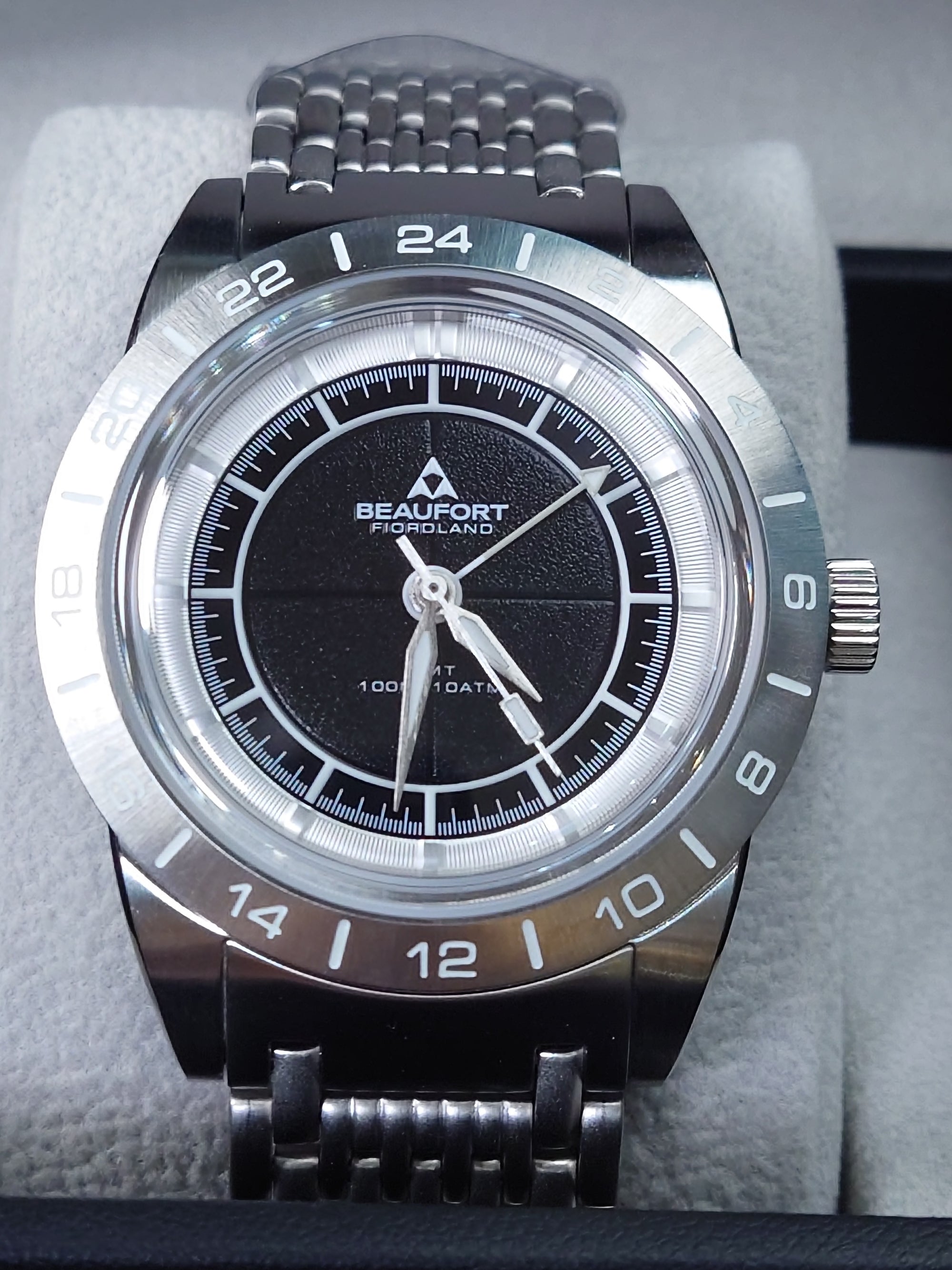 BEAUFORT Fiordland GMT - Martini Grey