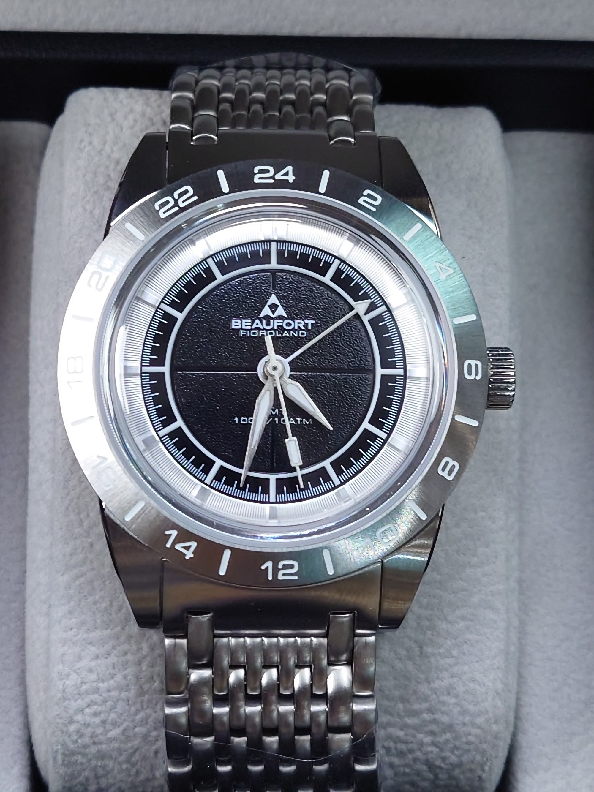 BEAUFORT Fiordland GMT - Martini Grey