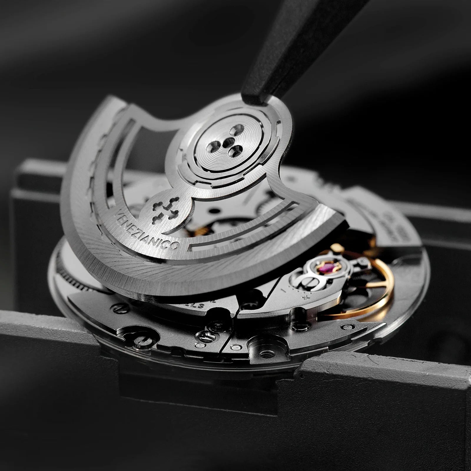 Venezianico Nereide GMT Ceratung 陶瓷+鎢鋼錶圈 自動錶 4521500S