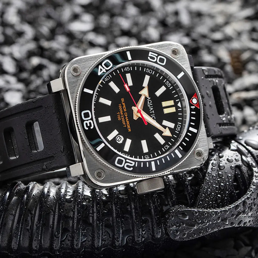 Aquatico Super Charger Steel Man Tritium T100氣燈 機械錶 Black Dial