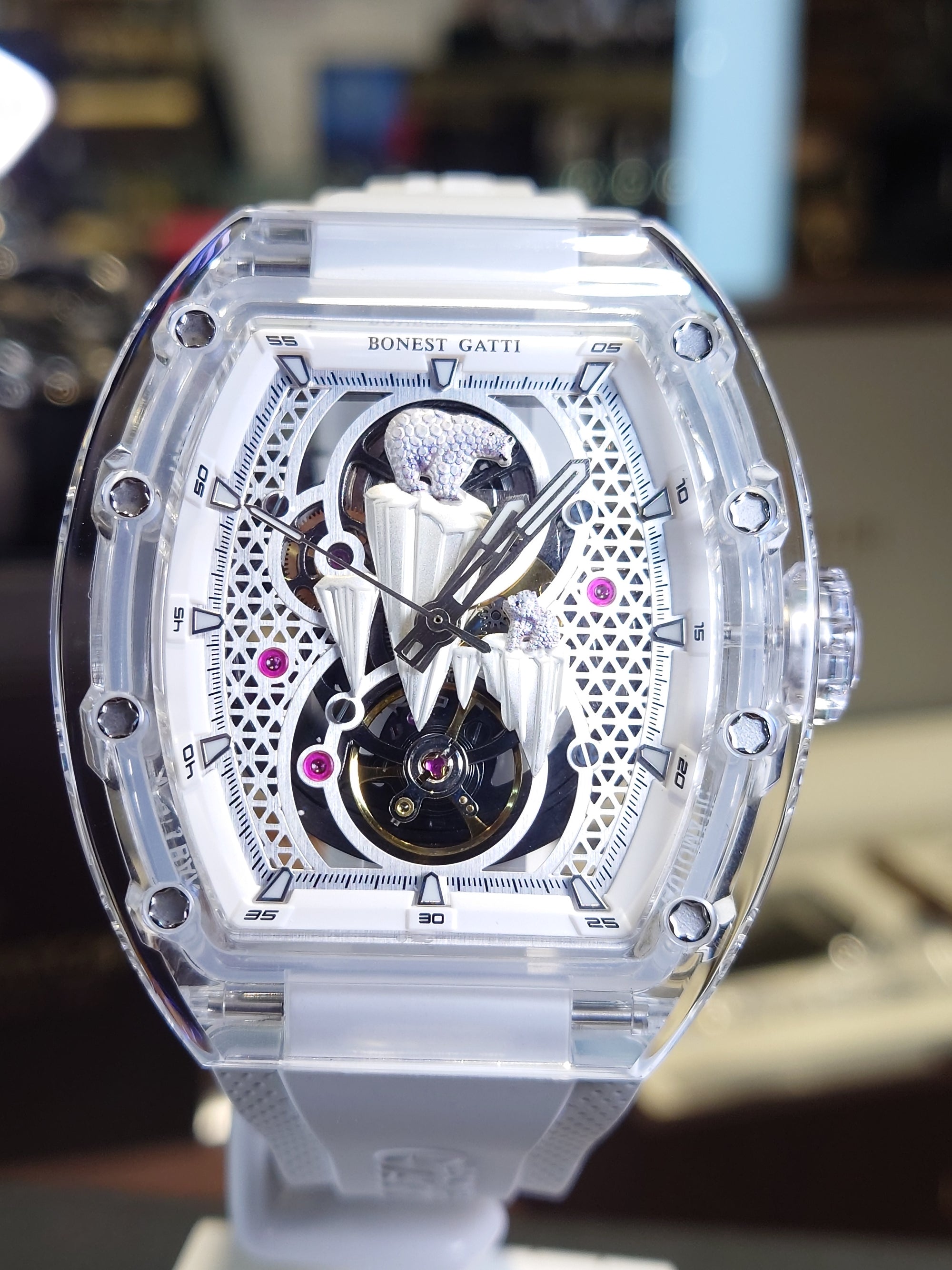 Bonest Gatti 酒桶形水晶系列自動錶 北極熊-BG6002-R1