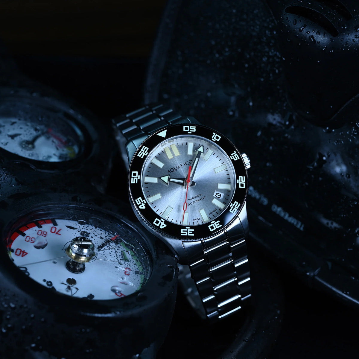 Aquatico Atlas Tritium Watch Fumé Silver Dial T100氣燈潛水機械錶