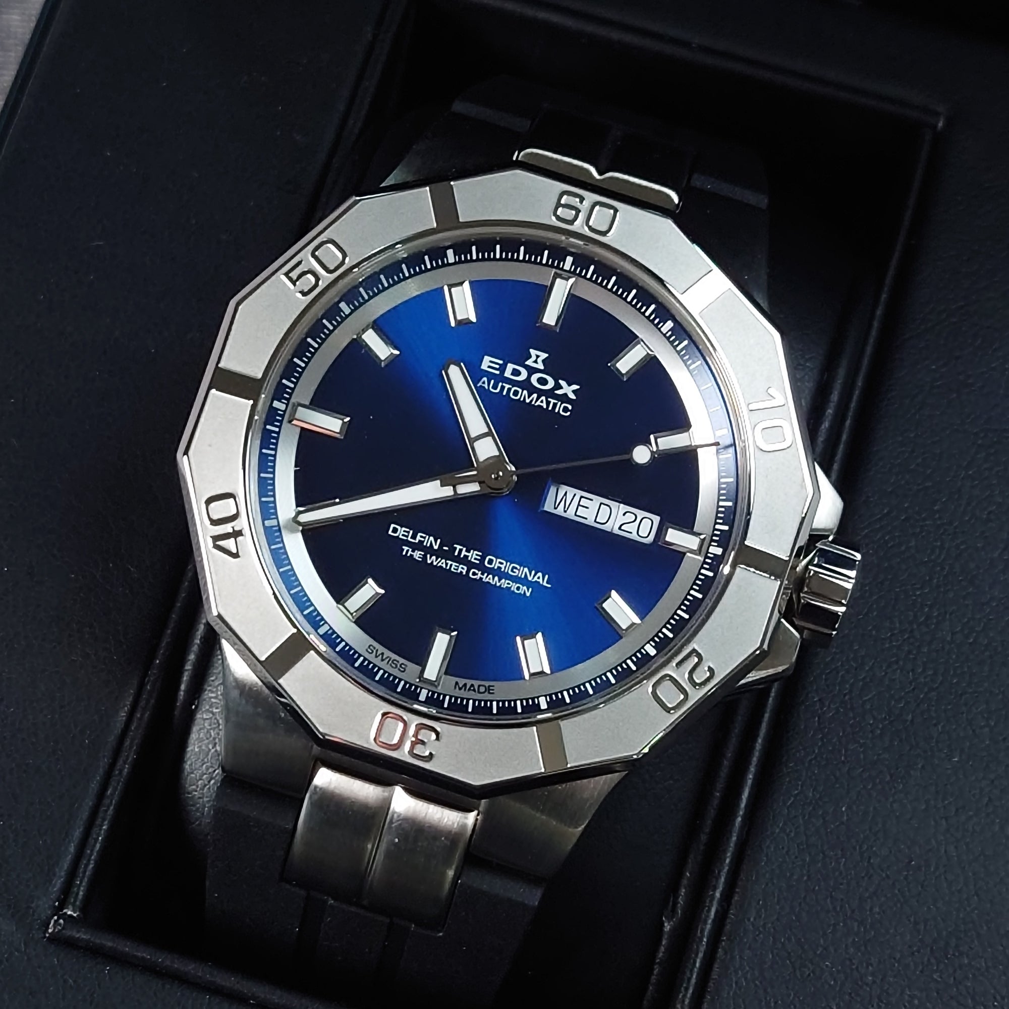 EDOX DELFIN Day Date 自動錶 88008 3CA BUIN