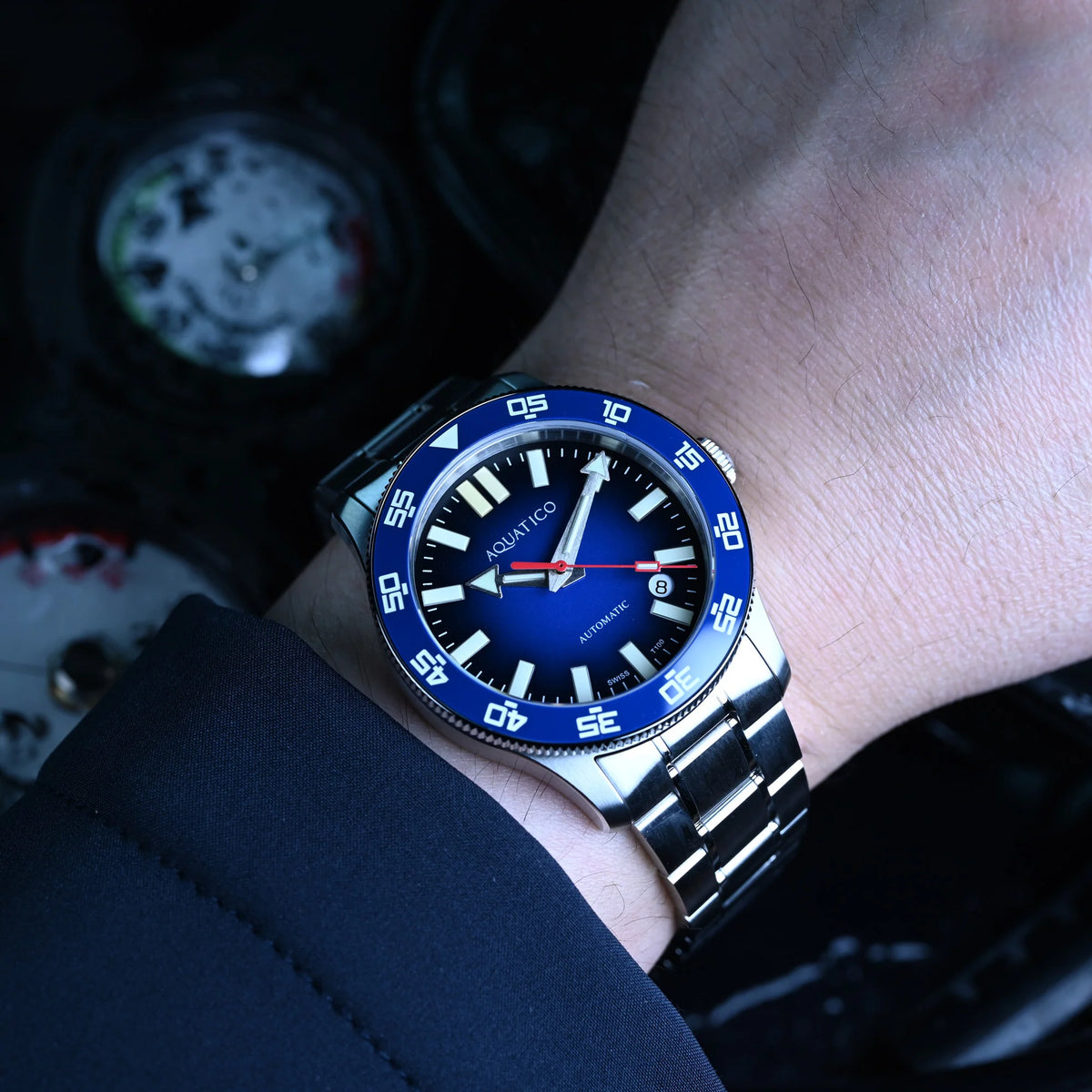 Aquatico Atlas Tritium Watch Fumé Blue Dial T100氣燈潛水機械錶
