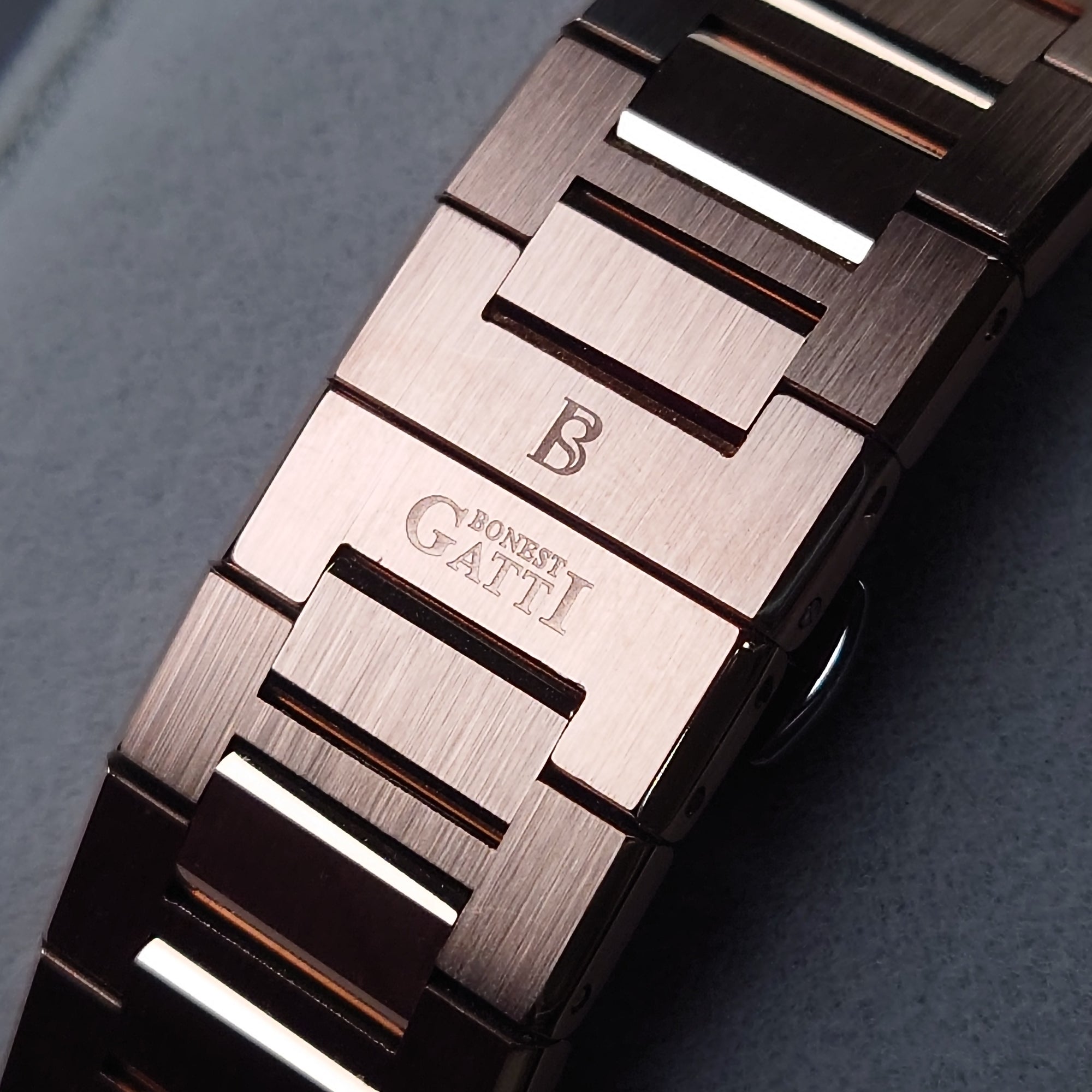 Bonest Gatti 現貨發售 多功能自動錶 BG8006-S3 RG