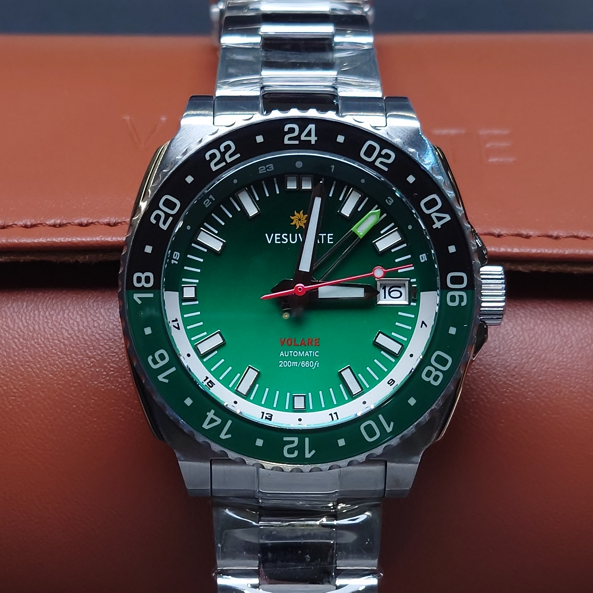 #手錶, #腕錶, #手錶店, #鐘錶店, #香港手錶, #香港腕錶, #香港鐘錶, #買手錶香港, #手錶網店, #網上買手錶, #手錶專門店, #鐘錶專門店, #名牌手錶, #品牌手錶, #小眾手錶品牌, #時尚手錶, #潮流手錶, #平價手錶, #高級手錶, #精品手錶, #男裝手錶, #女裝手錶, #情侶手錶, #對錶, #學生手錶, #商務手錶, #休閒手錶, #防水手錶, #自動機械錶, #機械錶, #石英錶, #電子錶, #數碼手錶, #智能手錶, #復古手錶, #懷舊手錶, #經典手錶, #聯名手錶, #限量版手錶, #潛水錶, #潛水手錶, #軍錶, #戶外手錶, #運動手錶, #GMT手錶, #計時碼錶, #日曆手錶, #皮帶手錶, #鋼帶手錶, #尼龍錶帶, #橡膠錶帶, #錶帶配件, #手錶配件, #錶帶更換, #手錶電池更換, #專業鐘錶服務, #正品手錶, #原裝手錶, #手錶推薦, #手錶推介, #邊度買手錶, #香港邊度買手錶, #手錶優惠, #手錶折扣, #手錶特價, #手錶現貨, #即日發貨手錶, #香港手錶速遞, #WatchHK, #AgelocerWatch, #Aq