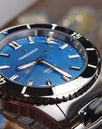 Venezianico Nereide Tungsteno 39 珍珠貝母自動錶鋼帶版 3121541C