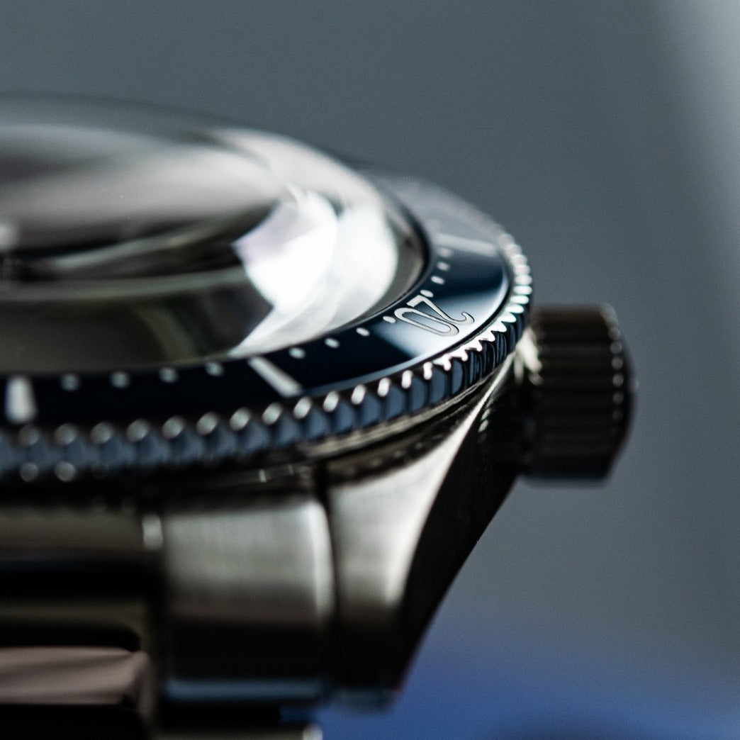 EDOX Skydiver 38 Date 自動錶 80131 3BUM BUIN