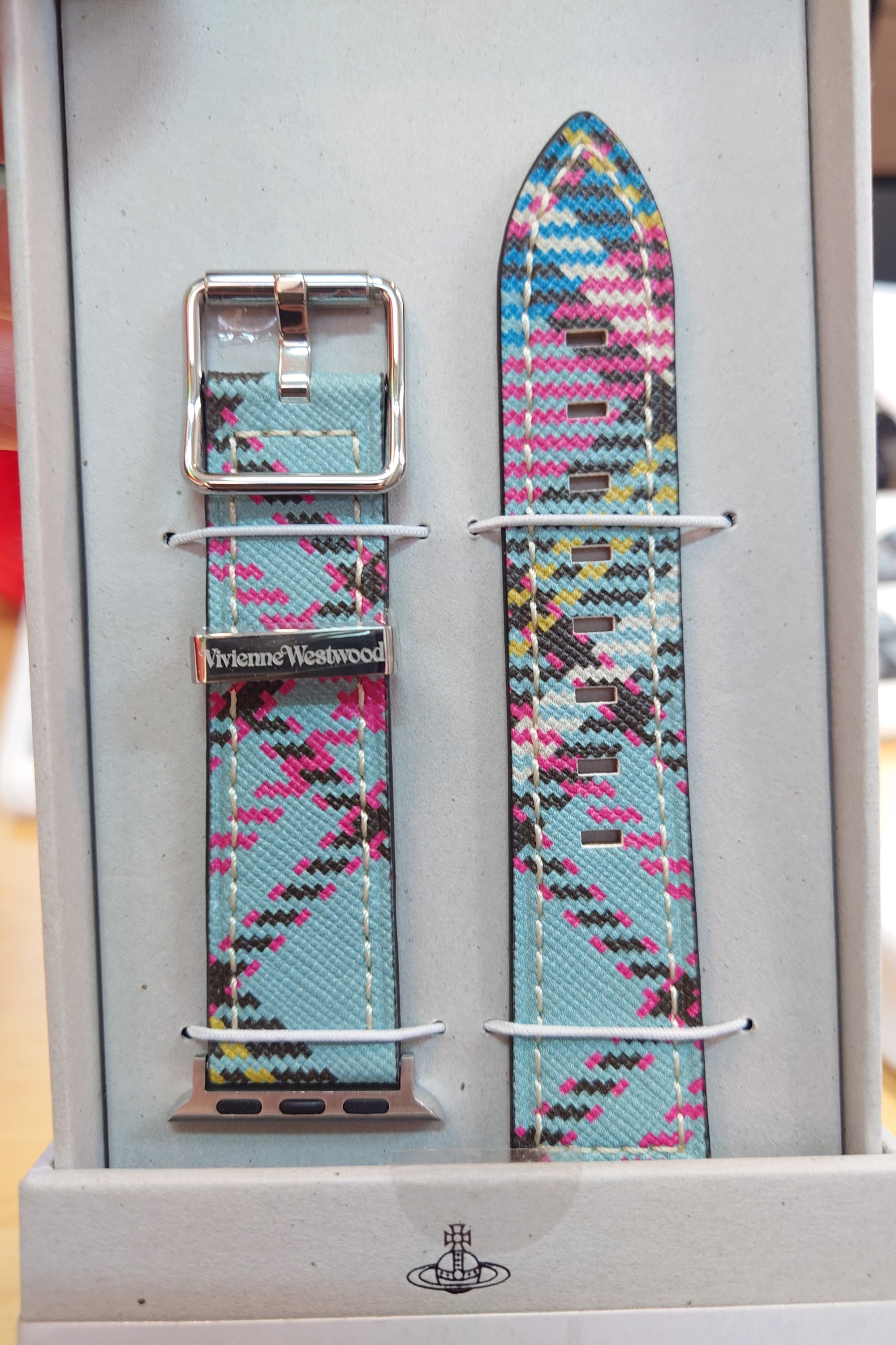 Vivienne Westwood  Apple Watch 多款顏色錶帶