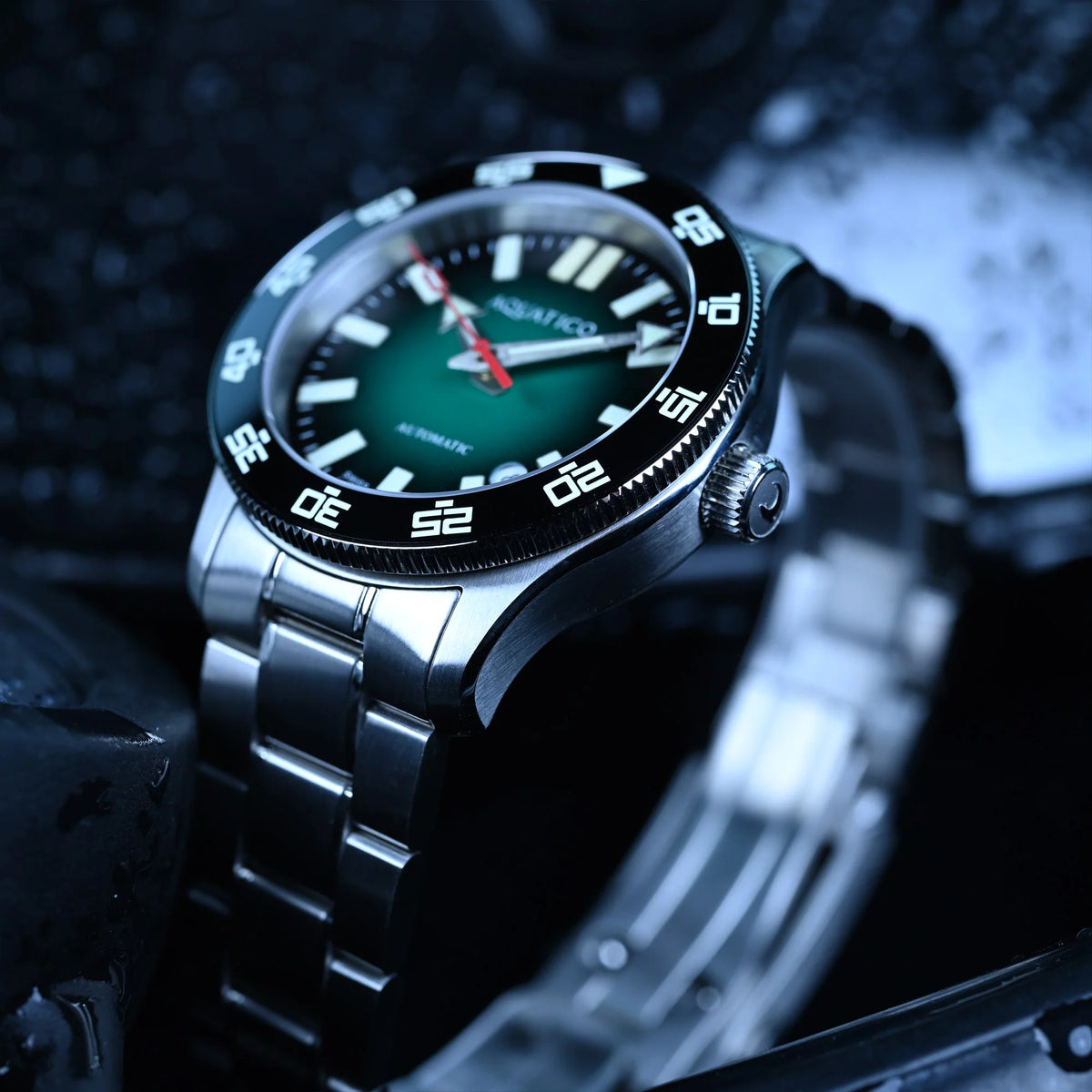 Aquatico Atlas Tritium Watch Fumé Green Dial T100氣燈潛水機械錶