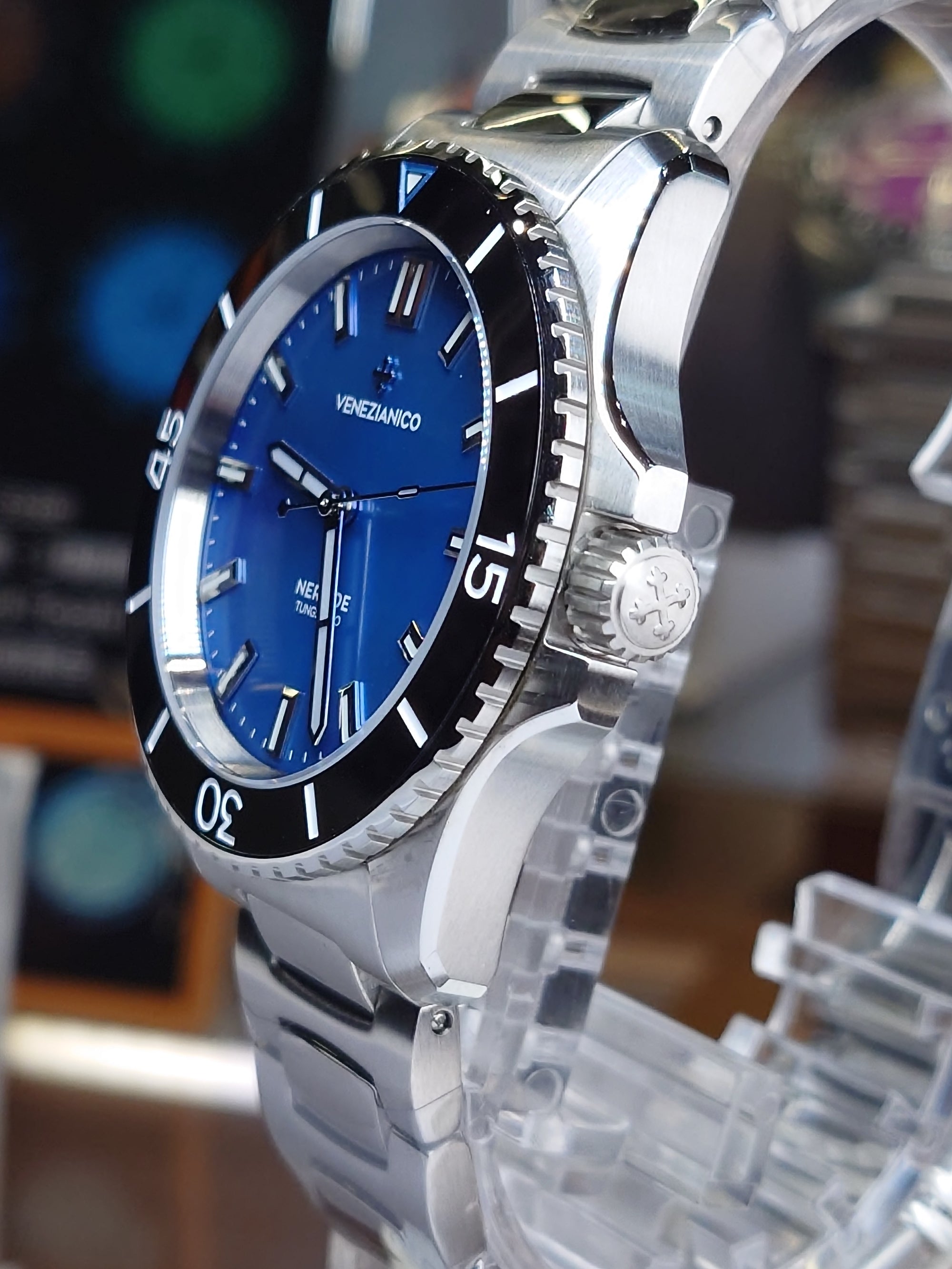 Venezianico Nereide Tungsteno 39 珍珠貝母自動錶鋼帶版 3121541C