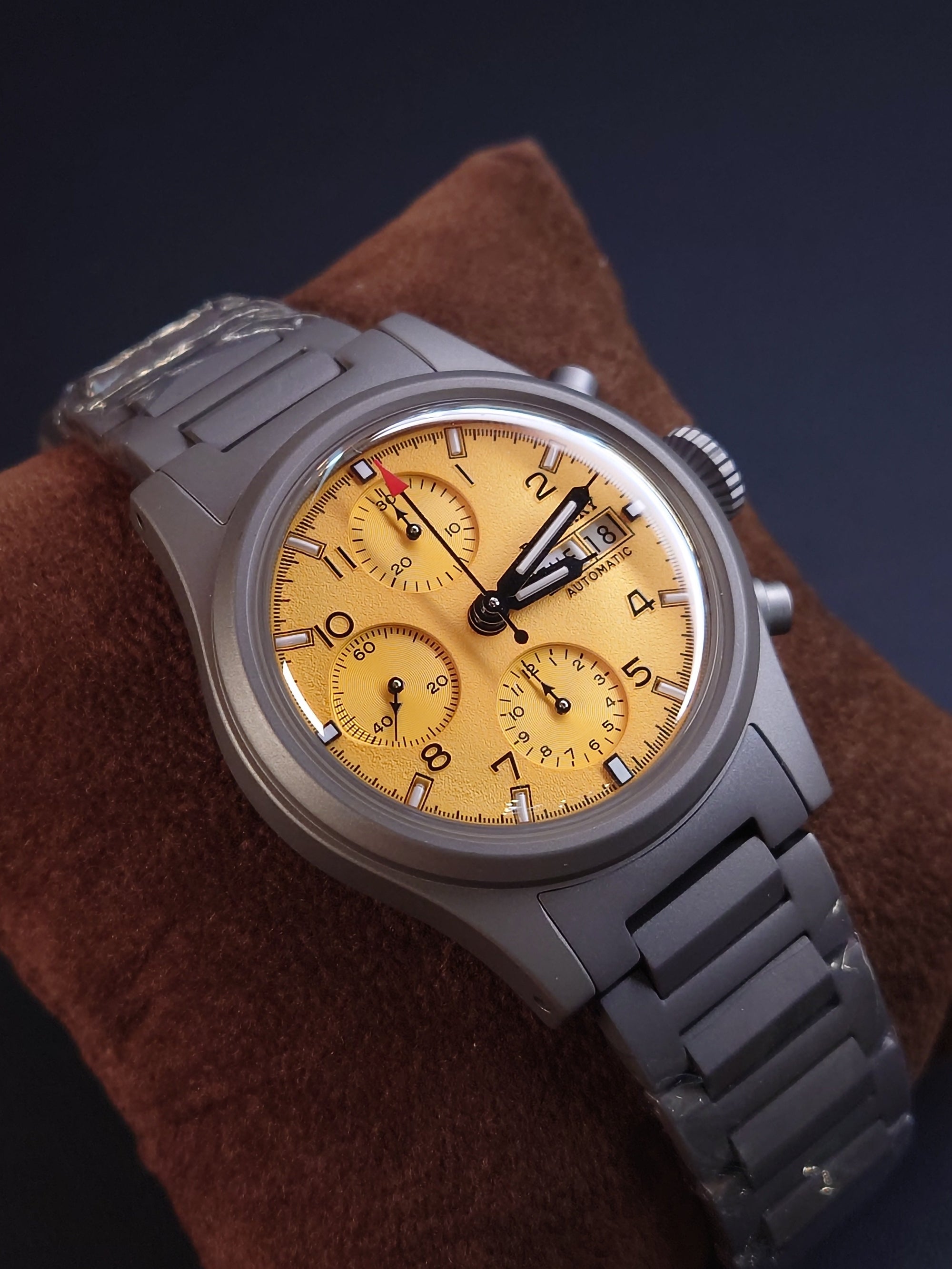 Boderry Landmaster Titanium Chronograph Automatic -  BD-A18T-05B Yellow