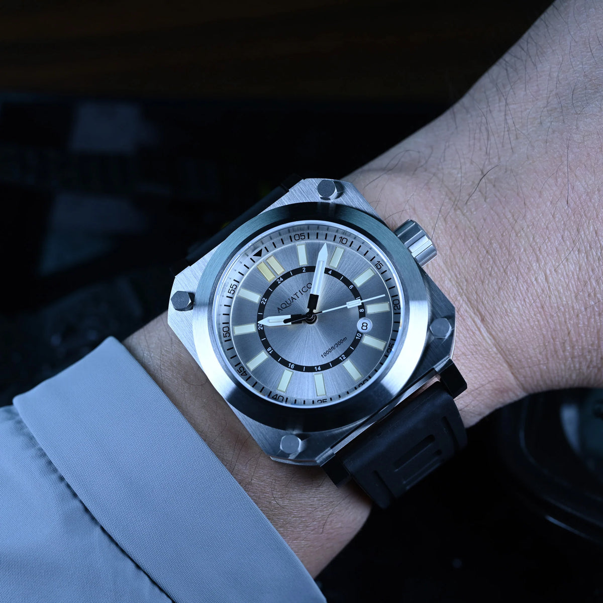 Aquatico Ironblock Tritium Steel Dial T100氣燈 機械錶