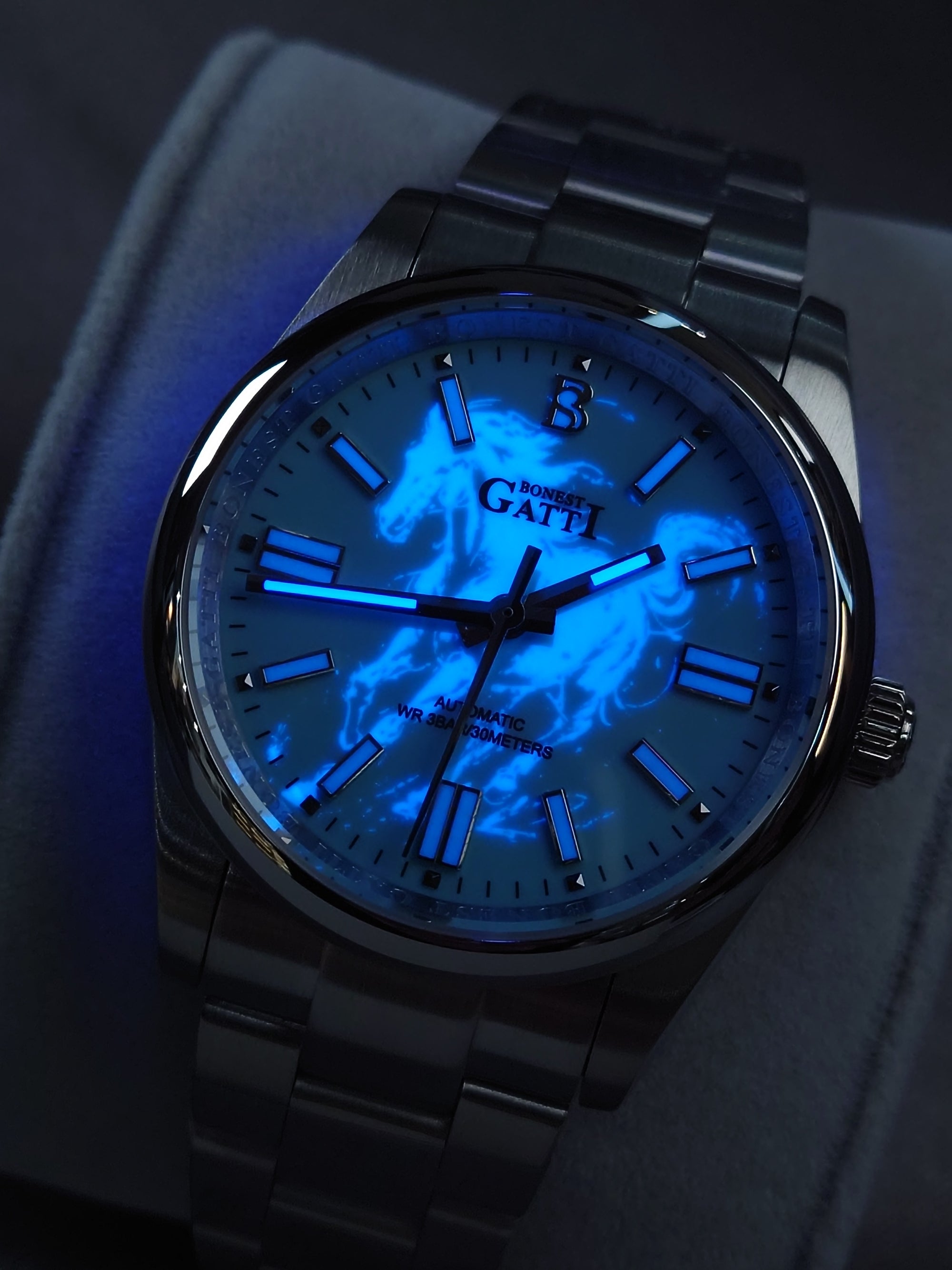 Bonest Gatti 隱藏錶面馬年特別版自動錶 BG8015-S2 粉藍