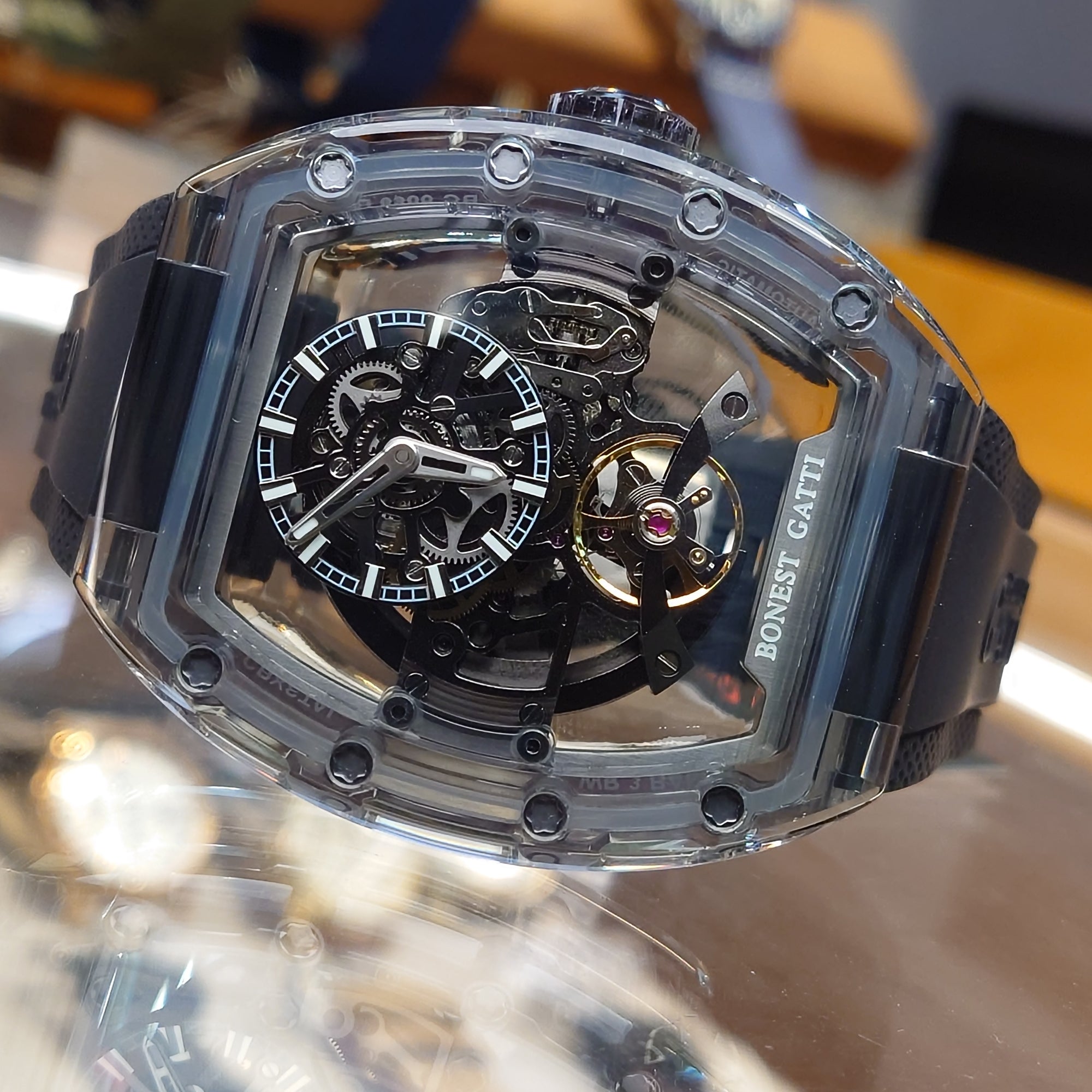 #手錶, #腕錶, #手錶店, #鐘錶店, #香港手錶, #香港腕錶, #香港鐘錶, #買手錶香港, #手錶網店, #網上買手錶, #手錶專門店, #鐘錶專門店, #名牌手錶, #品牌手錶, #小眾手錶品牌, #時尚手錶, #潮流手錶, #平價手錶, #高級手錶, #精品手錶, #男裝手錶, #女裝手錶, #情侶手錶, #對錶, #學生手錶, #商務手錶, #休閒手錶, #防水手錶, #自動機械錶, #機械錶, #石英錶, #電子錶, #數碼手錶, #智能手錶, #復古手錶, #懷舊手錶, #經典手錶, #聯名手錶, #限量版手錶, #潛水錶, #潛水手錶, #軍錶, #戶外手錶, #運動手錶, #GMT手錶, #計時碼錶, #日曆手錶, #皮帶手錶, #鋼帶手錶, #尼龍錶帶, #橡膠錶帶, #錶帶配件, #手錶配件, #錶帶更換, #手錶電池更換, #專業鐘錶服務, #正品手錶, #原裝手錶, #手錶推薦, #手錶推介, #邊度買手錶, #香港邊度買手錶, #手錶優惠, #手錶折扣, #手錶特價, #手錶現貨, #即日發貨手錶, #香港手錶速遞, #WatchHK, #AgelocerWatch, #Aq