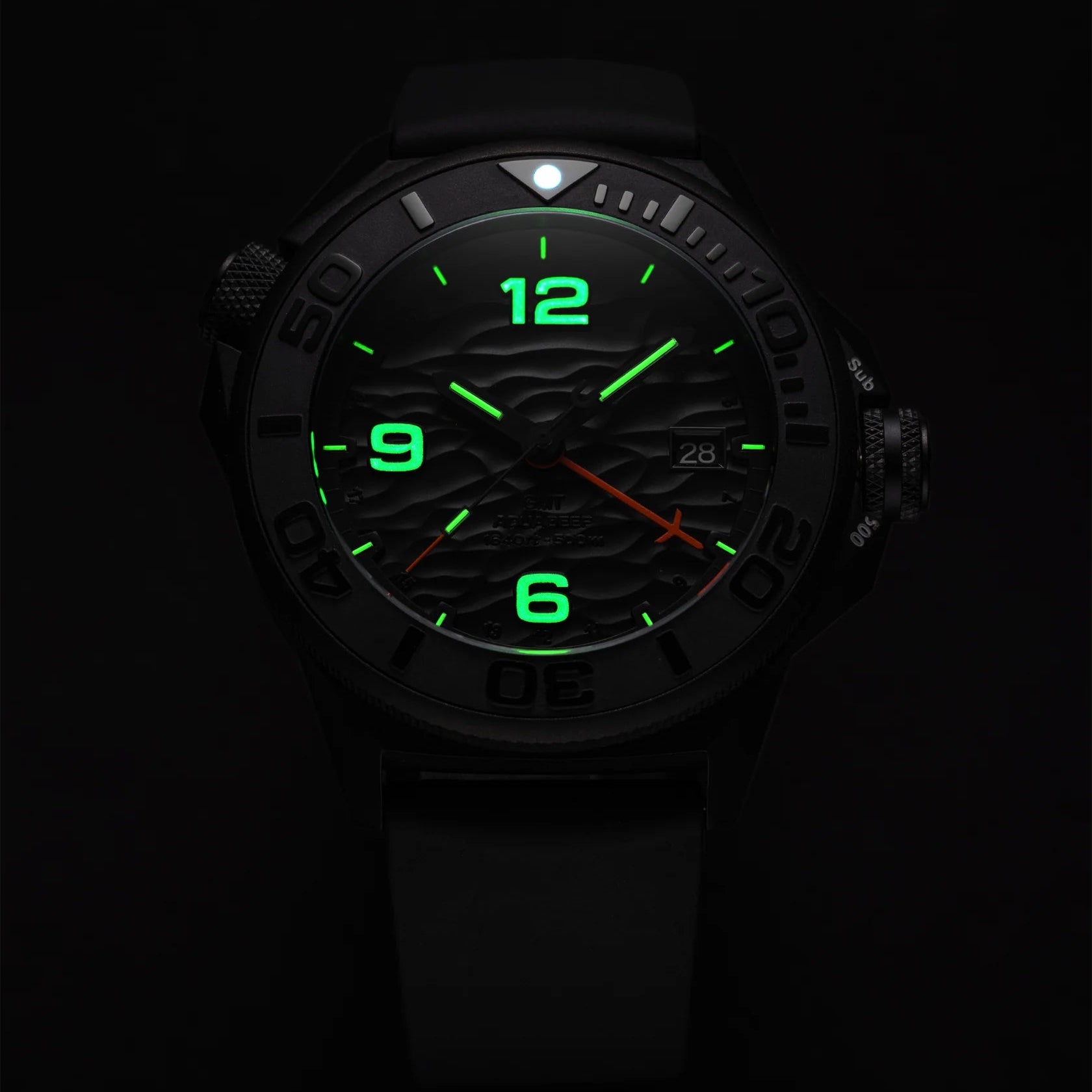UNDONE Aquadeep Trigalight GMT 500m automatic diver watch