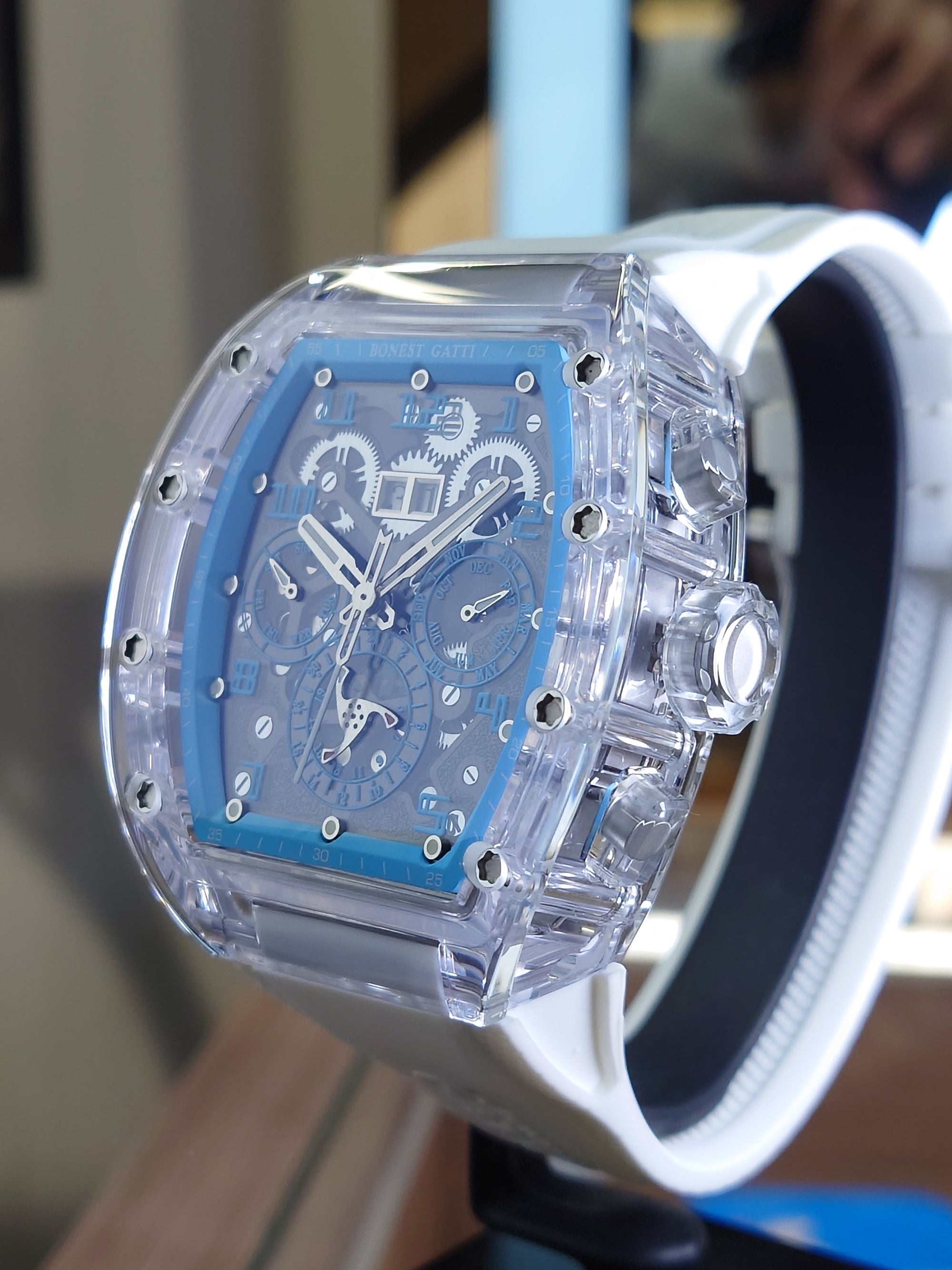 Bonest Gatti 酒桶形水晶多功能自動錶 BG6006-R4