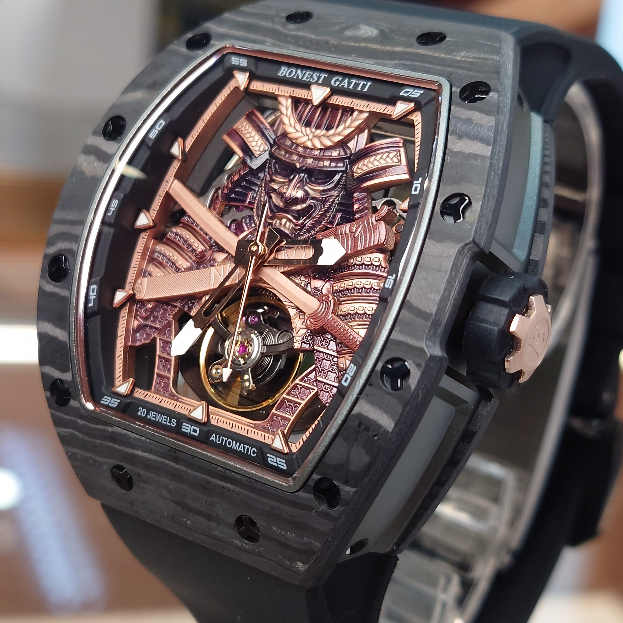 Bonest Gatti 現貨發售 酒桶形夜光碳纖維自動錶 東瀛武士-BG9008-R2 Black