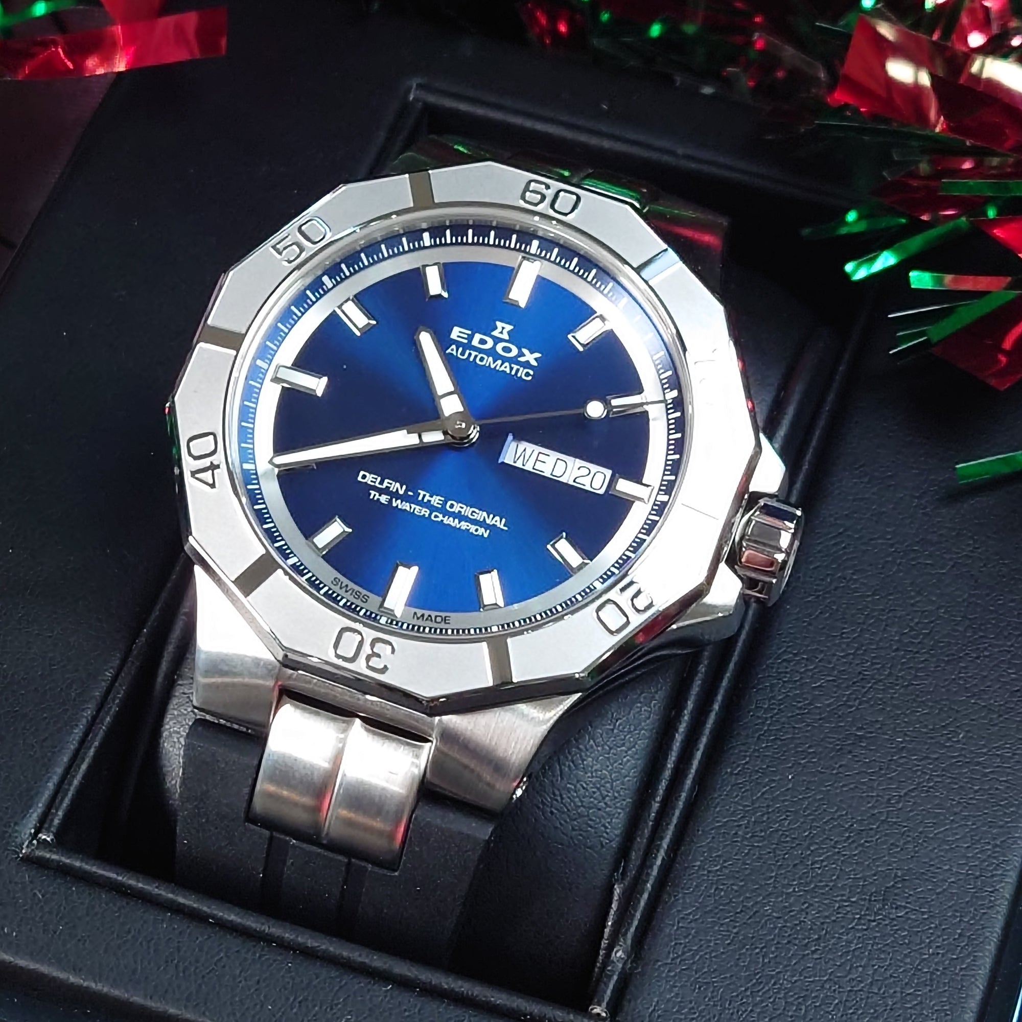 EDOX DELFIN Day Date 自動錶 88008 3CA BUIN
