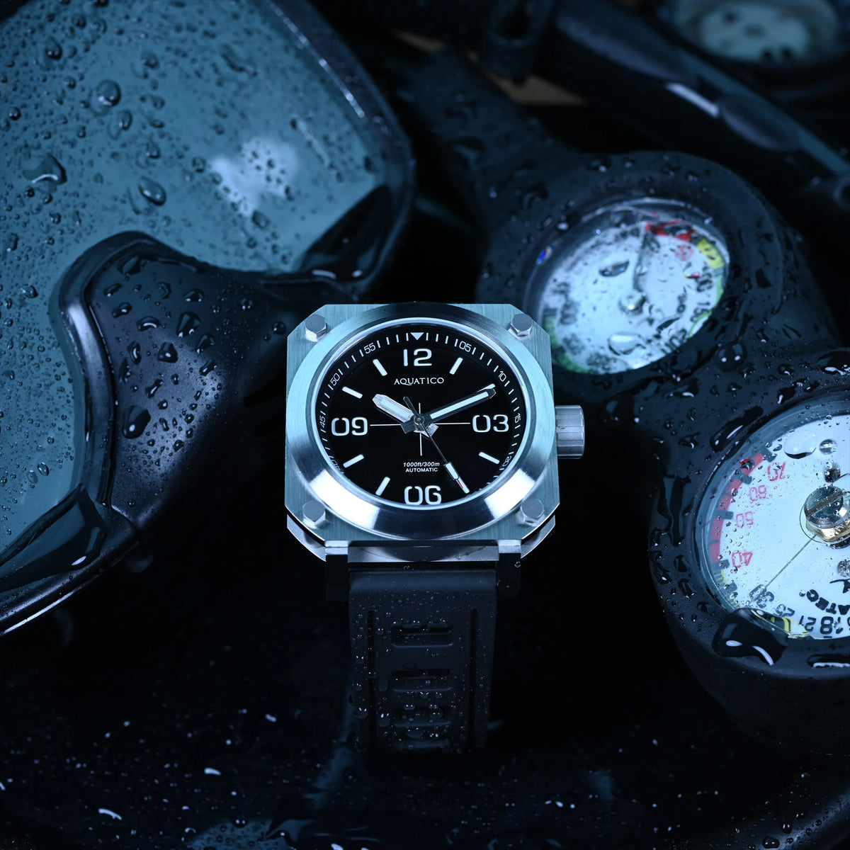 Aquatico Ironblock Black Dial 機械錶