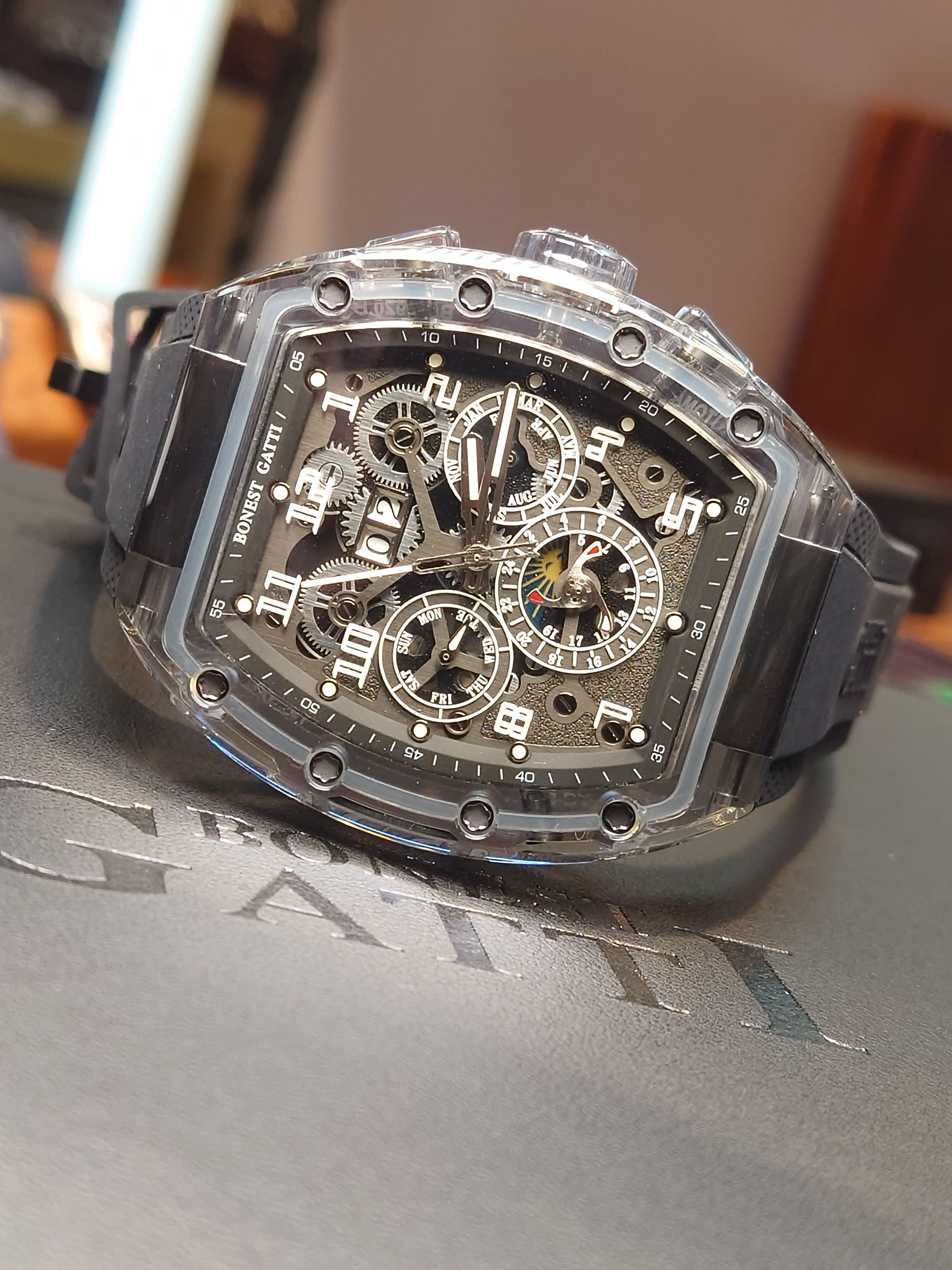Bonest Gatti 酒桶形水晶多功能自動錶 BG6006-R2