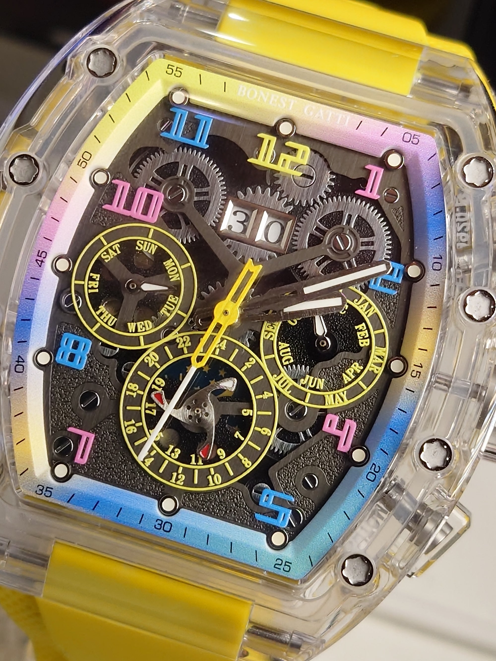 Bonest Gatti 酒桶形水晶多功能自動錶 BG6006-R3