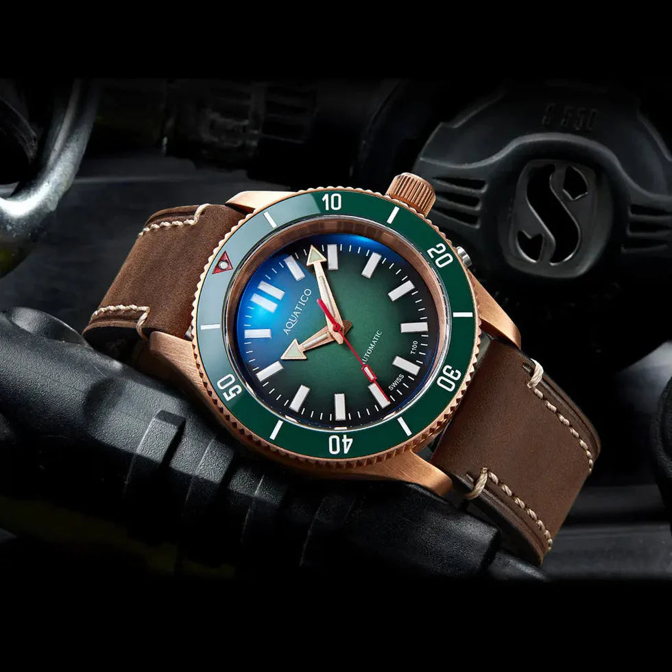 Aquatico Super Star Bronze Tritium T100氣燈 青銅潛水機械錶 Green Dial