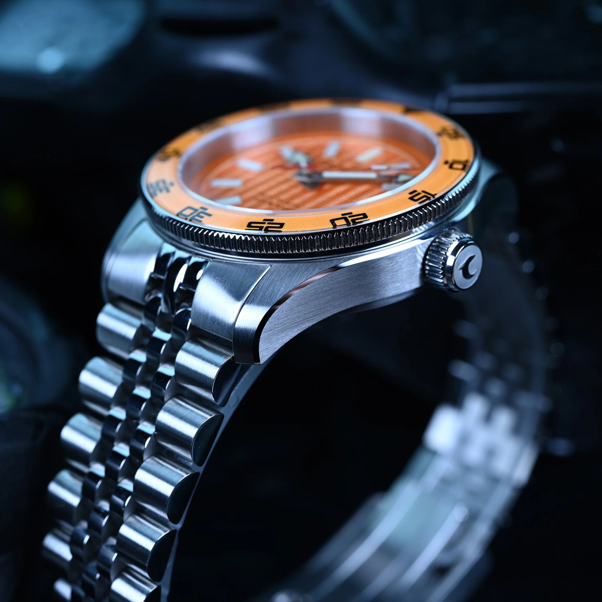 Aquatico Sea Recon 42mm Tritium Black Dial Orange Bezel T100 Gas Light Diving Mechanical Watch
