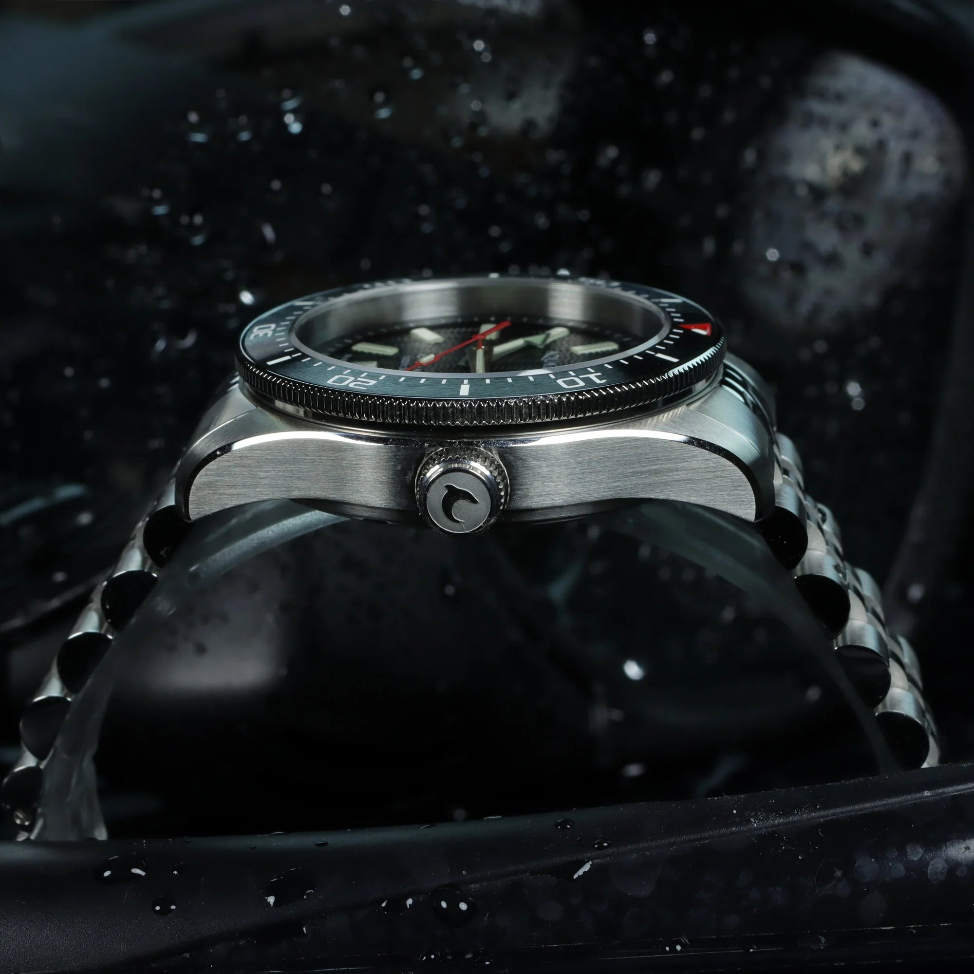 Aquatico Sea Recon 42mm Tritium T100 氣燈 潛水機械錶 Black