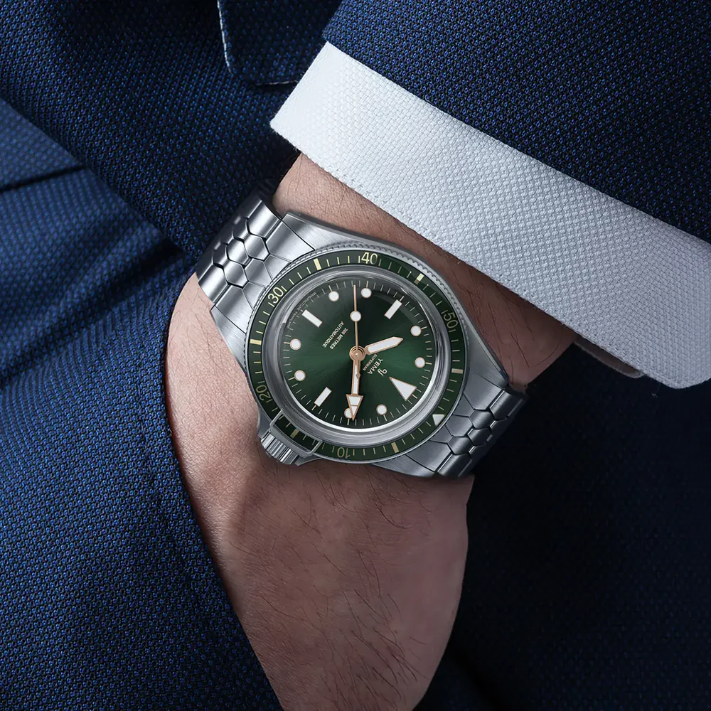 Yema 野馬錶 - Superman Gilt CMM.10 - 12.14.55.SN.M2 Green