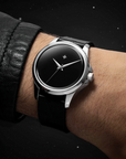 Venezianico 超極黑 Redentore Ultrablack 36mm black leather strap  wear on wrist.